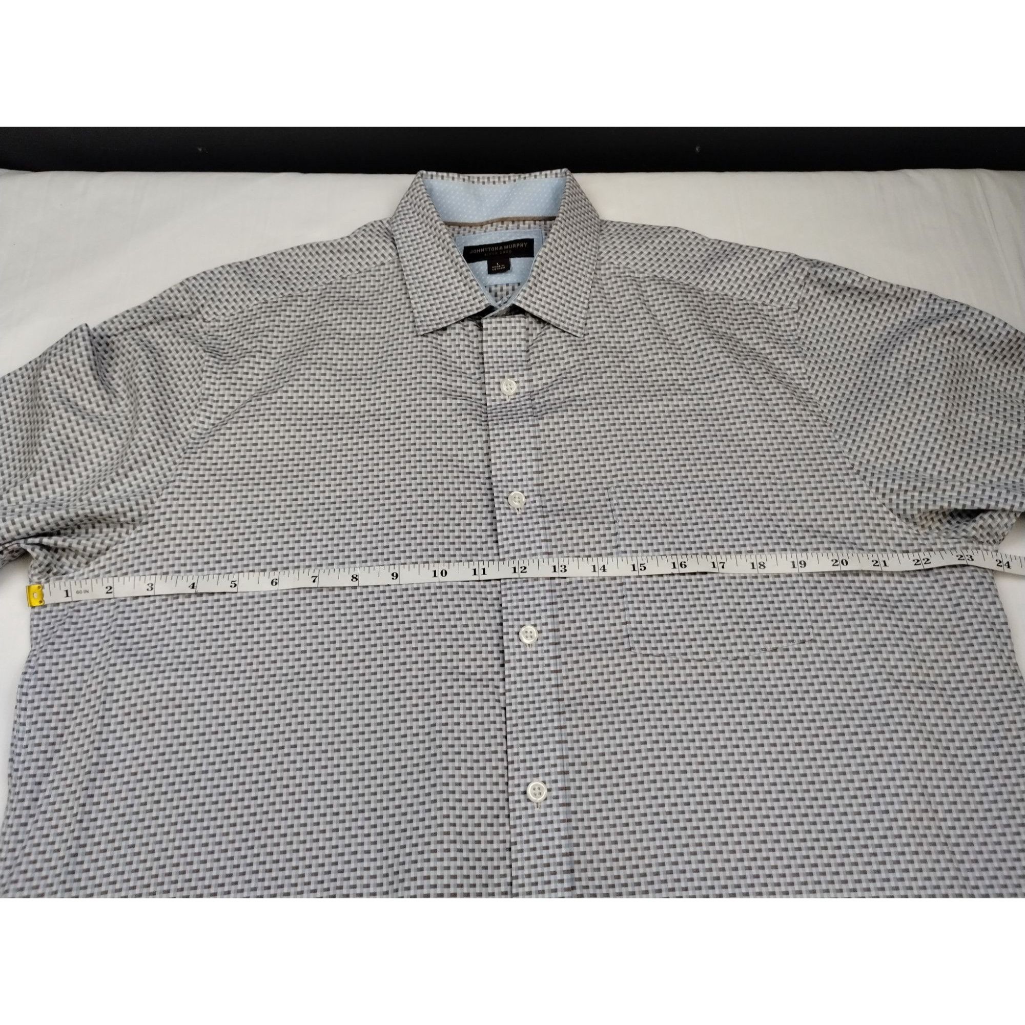 Johnston & Murphy Johnston & Murphy Men's Blue Shirt/Button Up Size L SKU 3990 Size US L / EU 52-54 / 3 - 8 Thumbnail