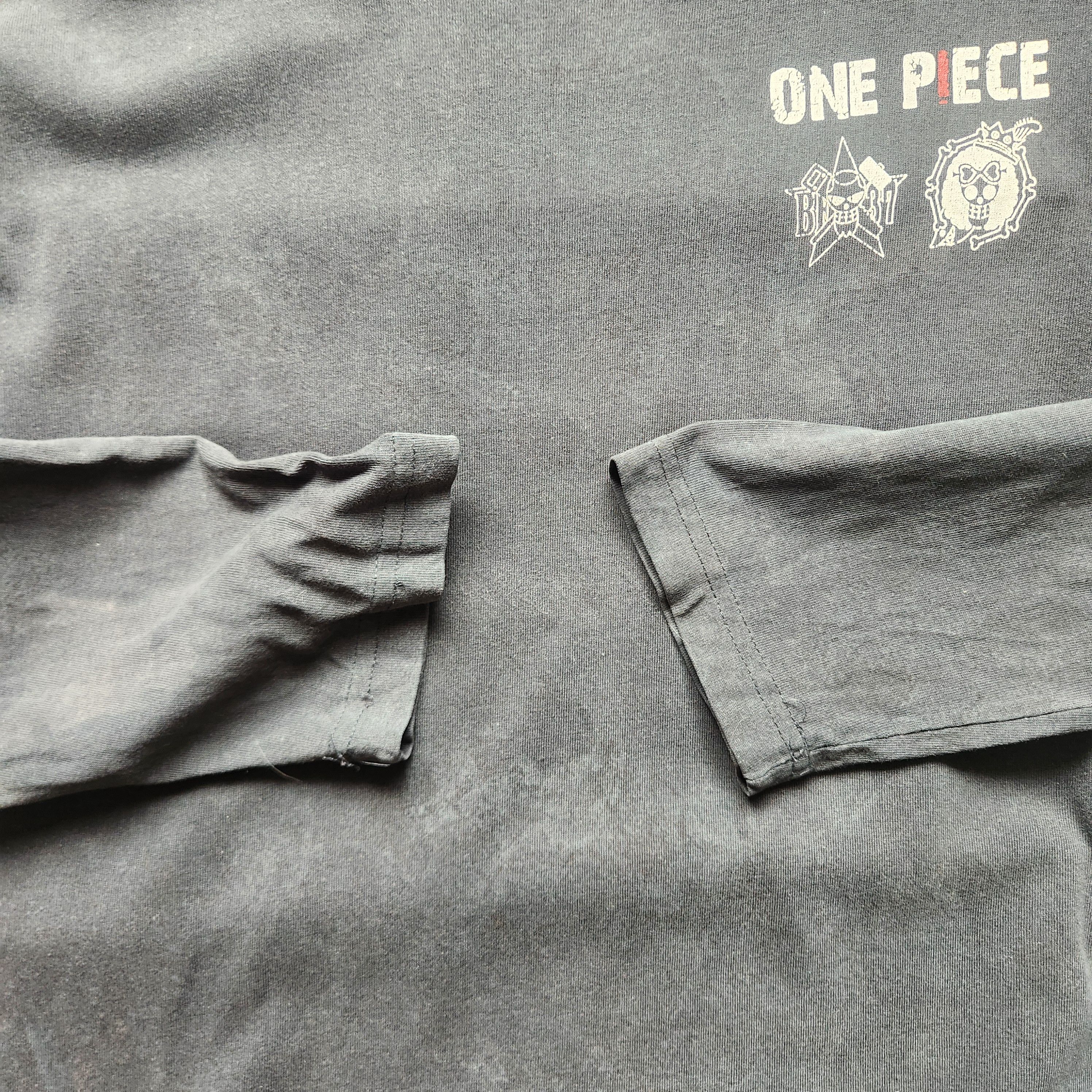 One Piece × Vintage Vintage Japan One Piece Anime Long Sleeves TShirt Size US M / EU 48-50 / 2 - 8 Thumbnail