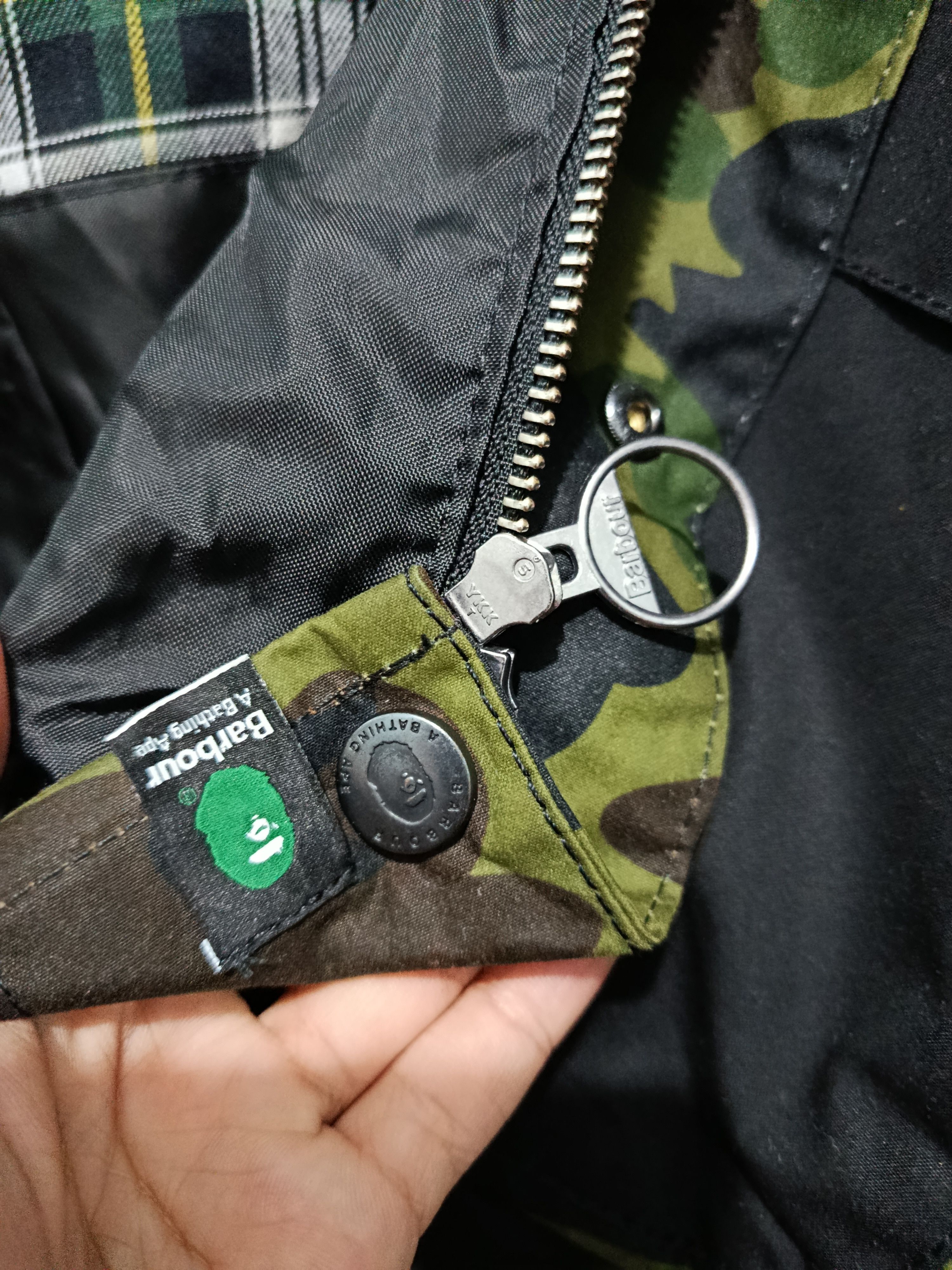 Bape × Barbour Barbour x Bape Camo rain wax jacket Size US M / EU 48-50 / 2 - 8 Thumbnail