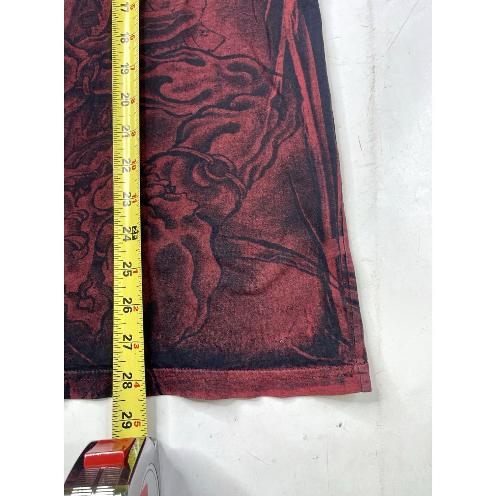 Affliction VINTAGE Affliction Y2K Horiyoshi III 108 Heroes & Demons Rochishin T Shirt L Red Cotton Knit Short Sleeve V-Neck Men Regular Adult Mens Size US L / EU 52-54 / 3 - 4 Thumbnail