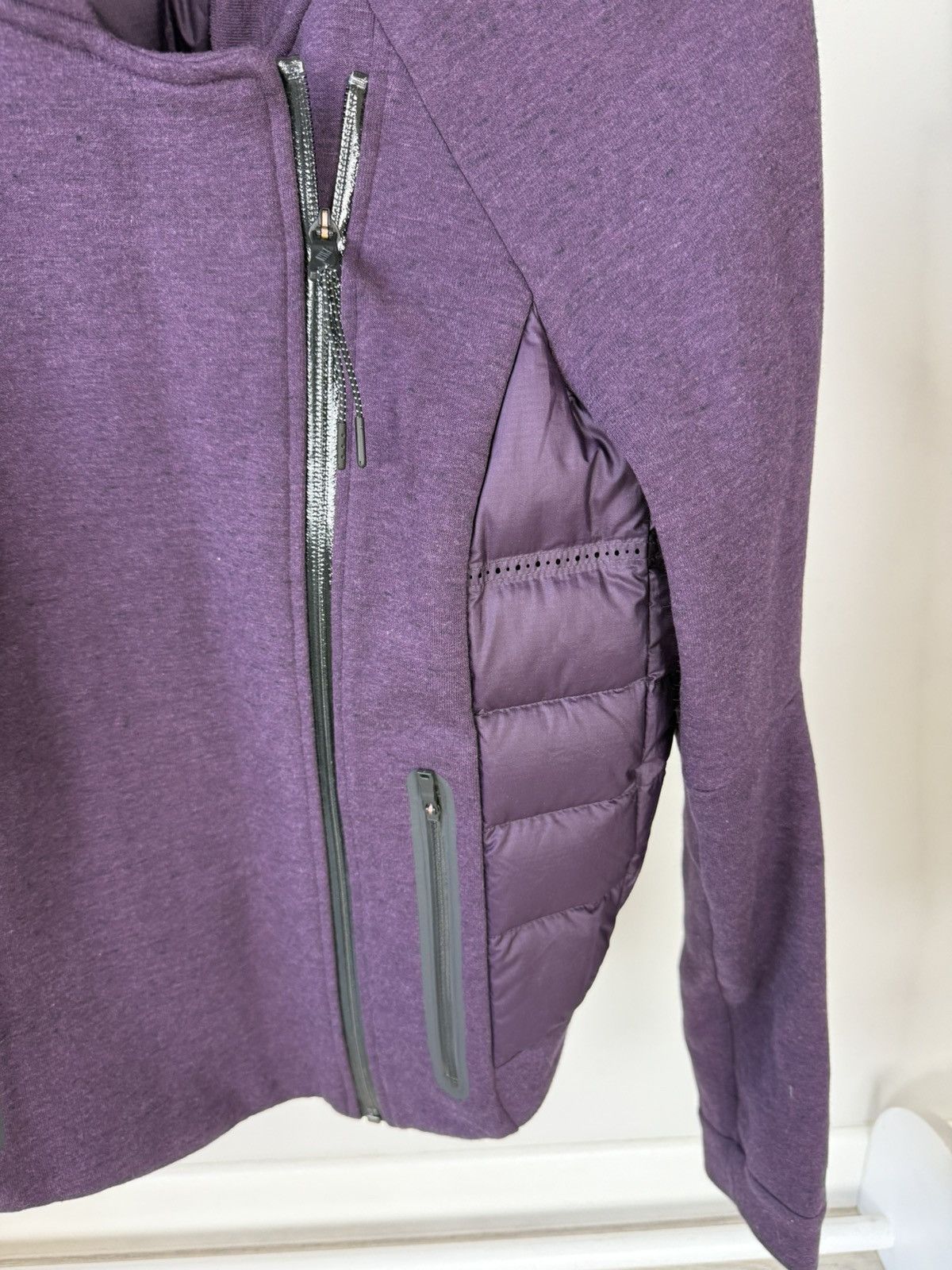 Nike Nike Tech Fleece Aeroloft Down Cape Jacket Size S / US 4 / IT 40 - 2 Thumbnail