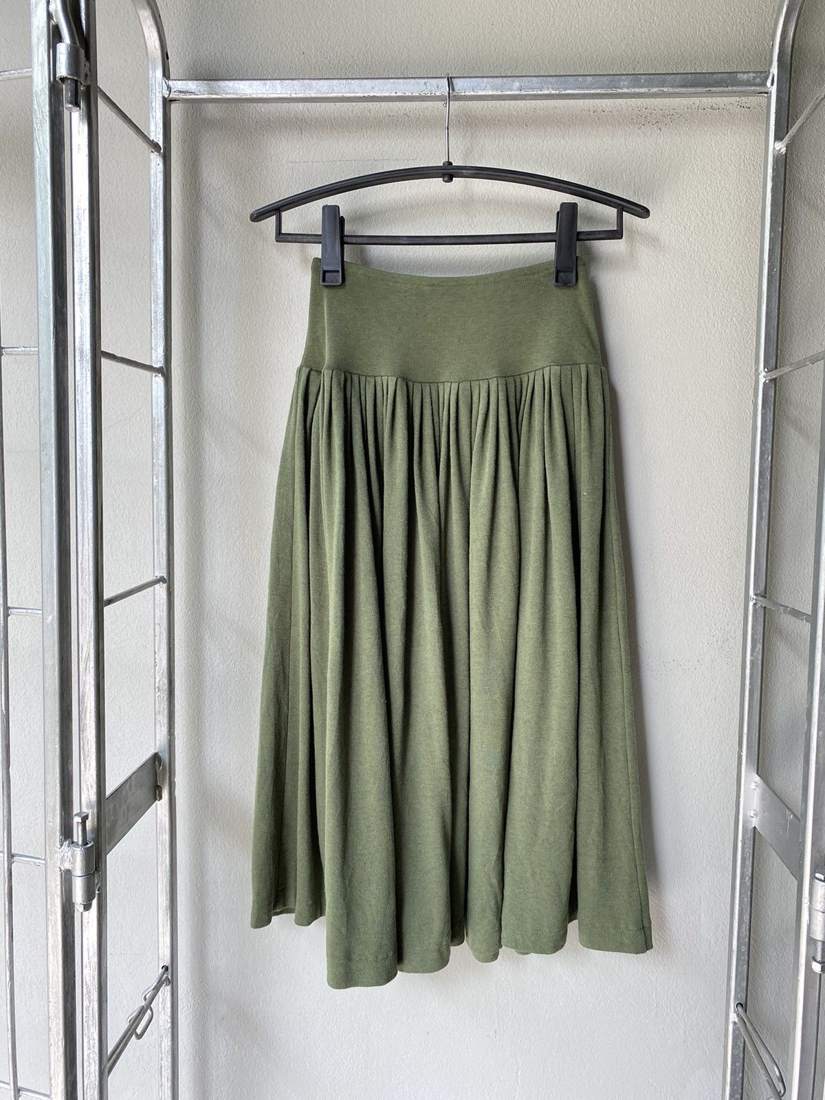 Norma Kamali NORMA KAMALI Olive Green Gathered Skirt. Size M / US 6-8 / IT 42-44 - 9 Thumbnail