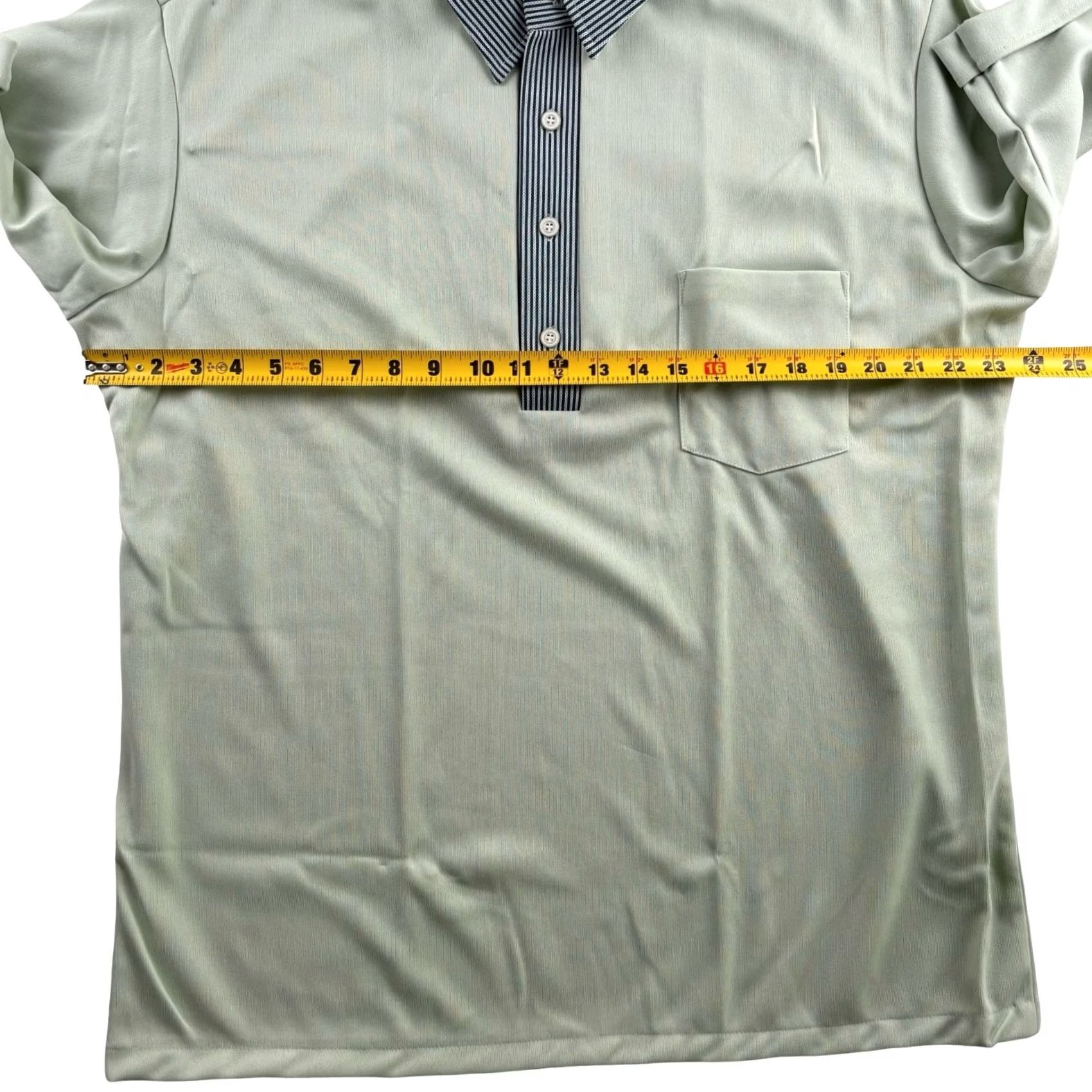 Haband VINTAGE Haband Men’s 1970s S/S Collared Polo Shirt Green 2XL Polo-Style Button-Front Short Sleeve Polyester Mens 1970s Green 2XL 100% Polyester Disco Size US XXL / EU 58 / 5 - 5 Thumbnail
