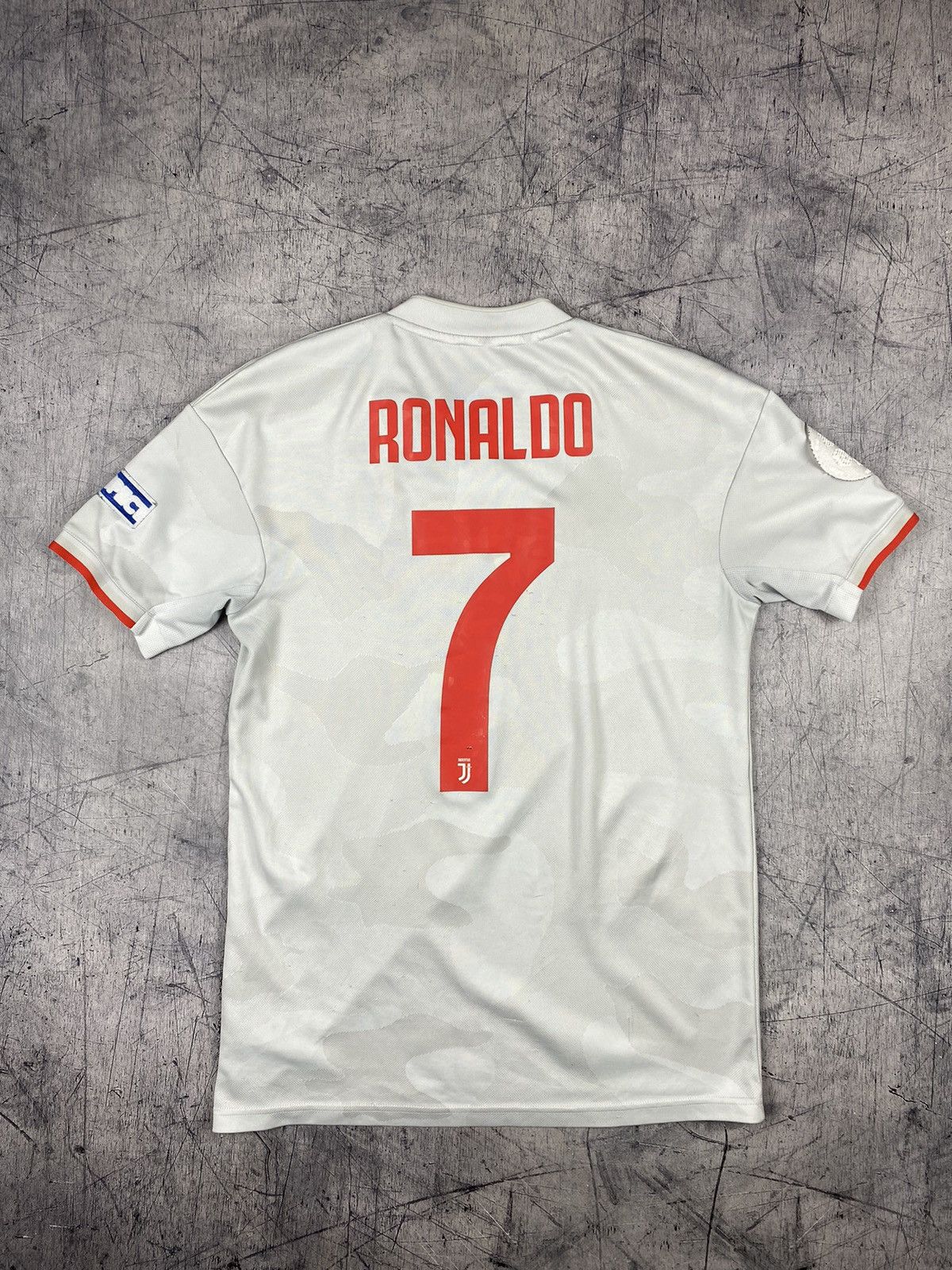 Vintage Adidas Juventus Ronaldo Soccer Jersey Tee T Shirt Size US S / EU 44-46 / 1 - 15 Thumbnail