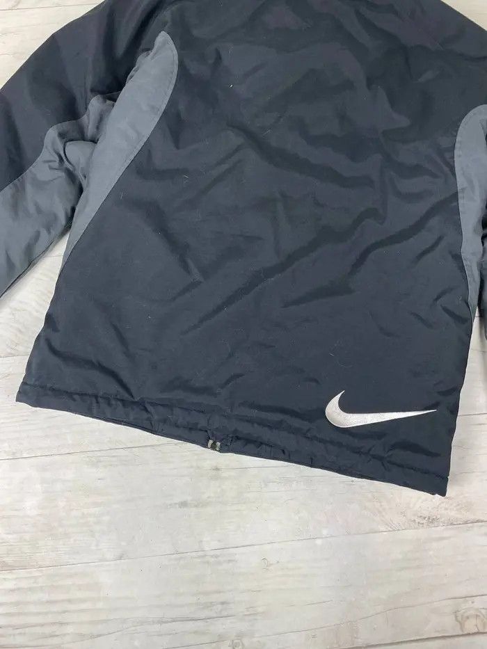 Nike Vintage Nike Big Logo Swoosh 2000s Puffer Jacket Drill Rap Size US M / EU 48-50 / 2 - 15 Thumbnail