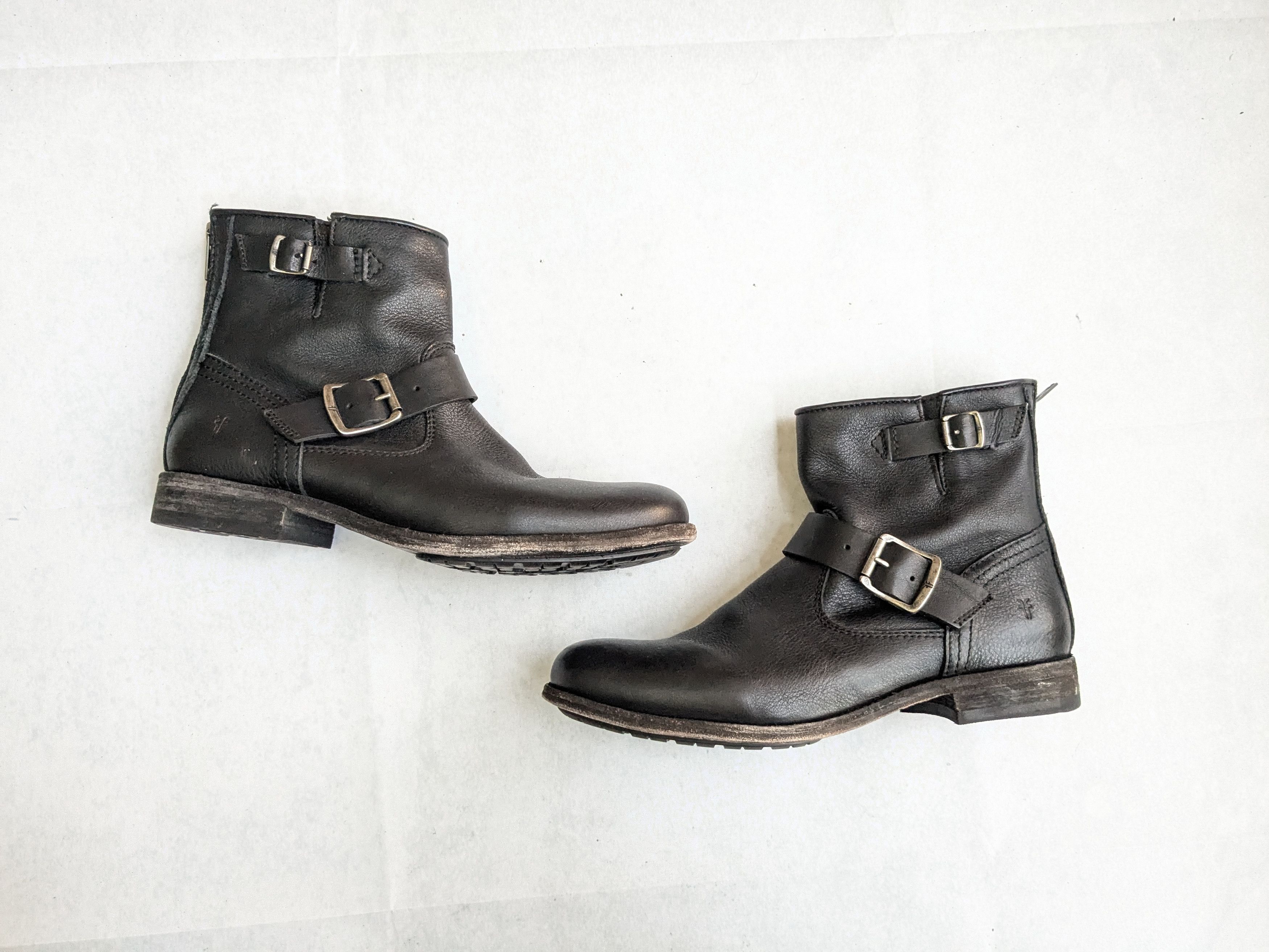 Frye Frye Engineer Black Leather 7.5 Leather Buckle Size US 7.5 / EU 40-41 - 1 Thumbnail