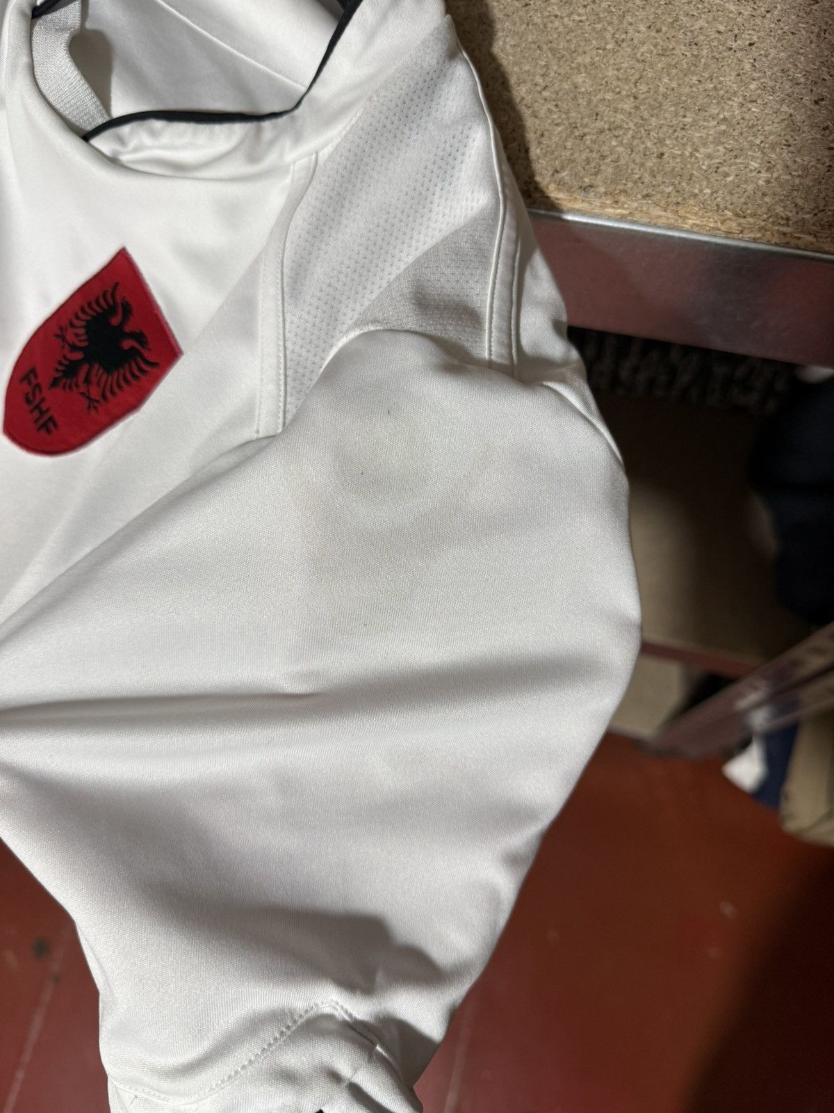 Macron × Vintage Vintage Macron Albania 2016 2017 Football Soccer Jersey Size US S / EU 44-46 / 1 - 12 Thumbnail
