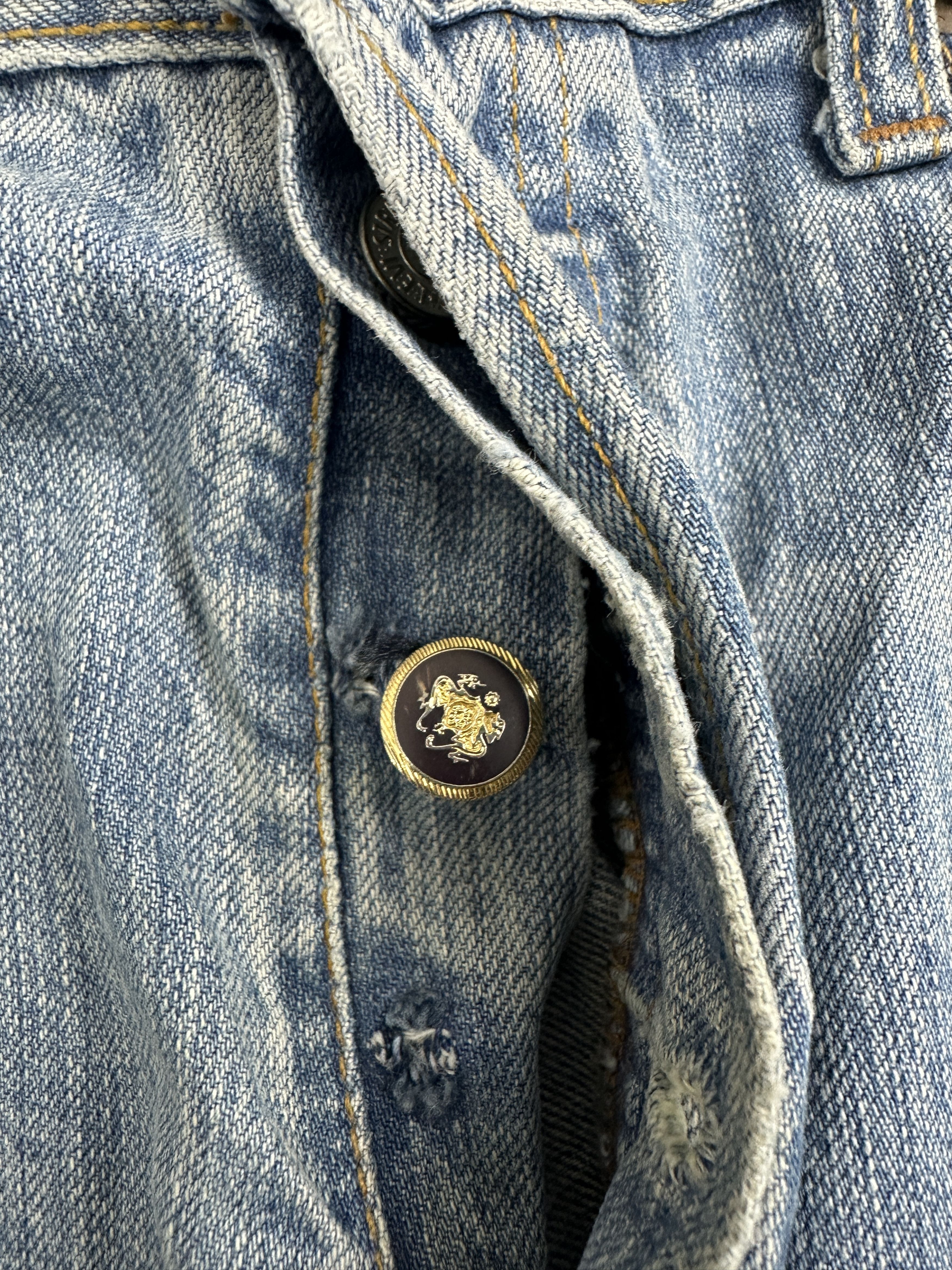 Levi's Vintage Distressed Levis 501 Faded Blue Jeans 32x32 S0046 Size US 32 / EU 48 - 10 Thumbnail