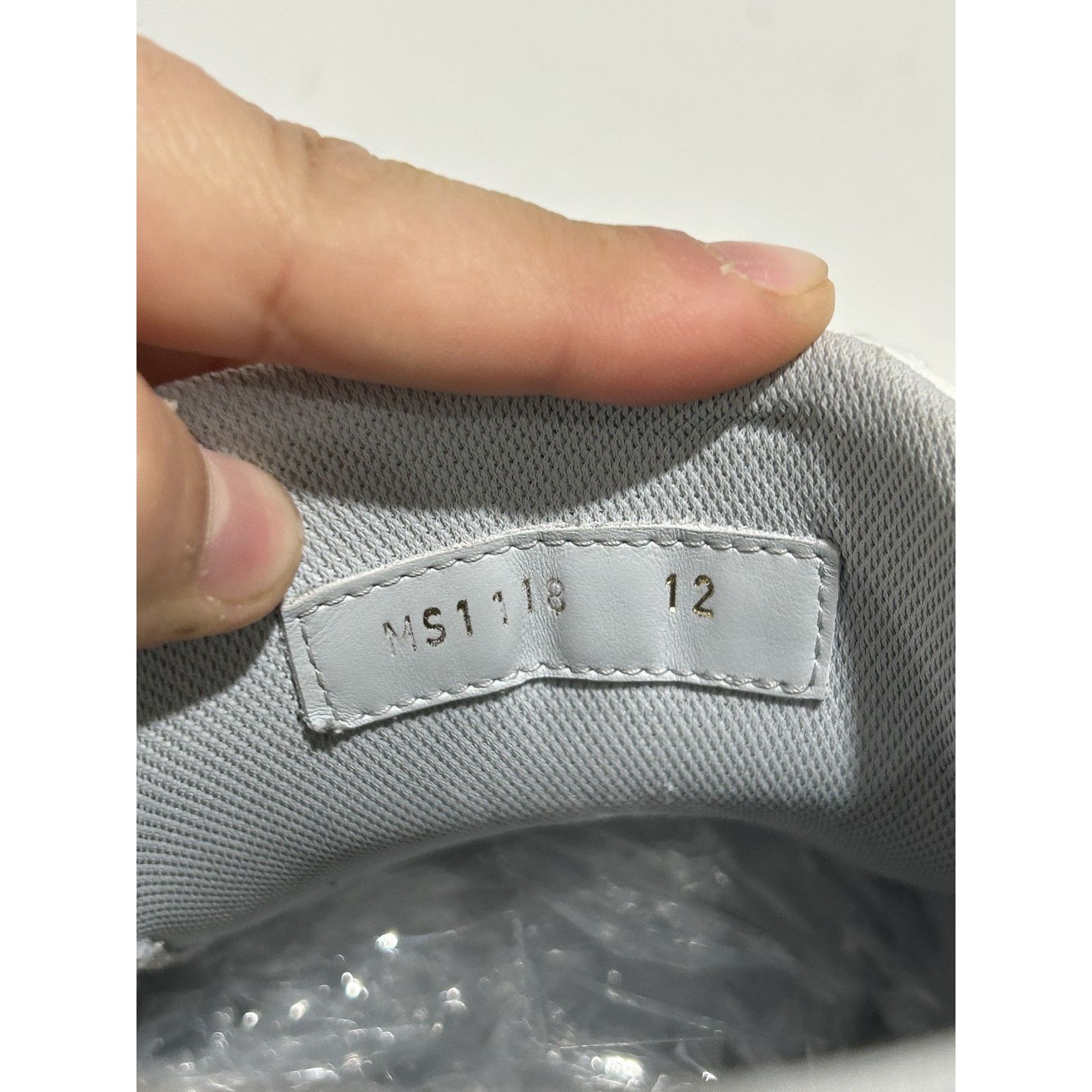 Louis Vuitton LOUIS VUITTON LV LOW TRAINER OG GREEN SIZE 12 PREOWNED Size US 12 / EU 45 - 6 Thumbnail