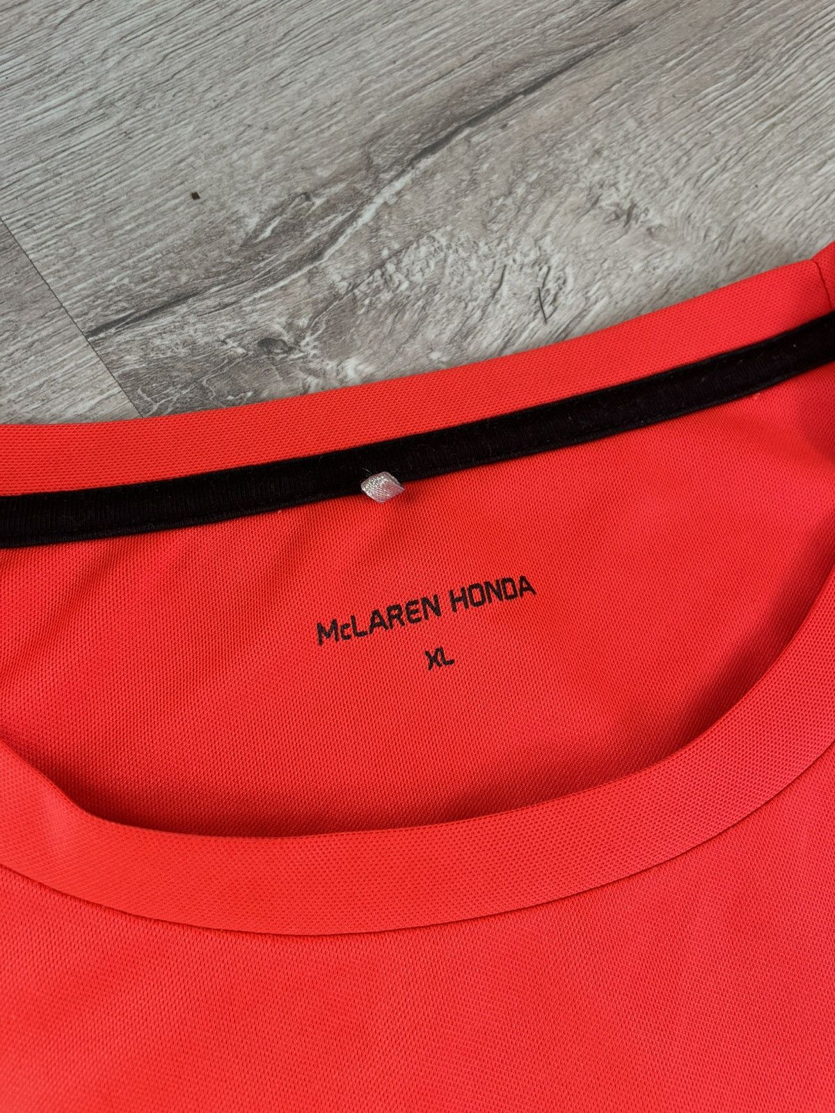 Honda × Malcolm McLaren Rare McLaren Honda Racing T-shirt Big Logo Printed Tee Size US XL / EU 56 / 4 - 6 Thumbnail