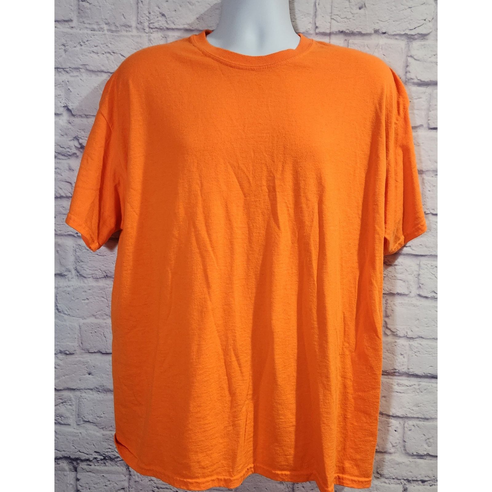 Gildan Gildan Bright Orange Crew Neck Short Sleeves T Shirt XL Size US XL / EU 56 / 4 - 1 Thumbnail