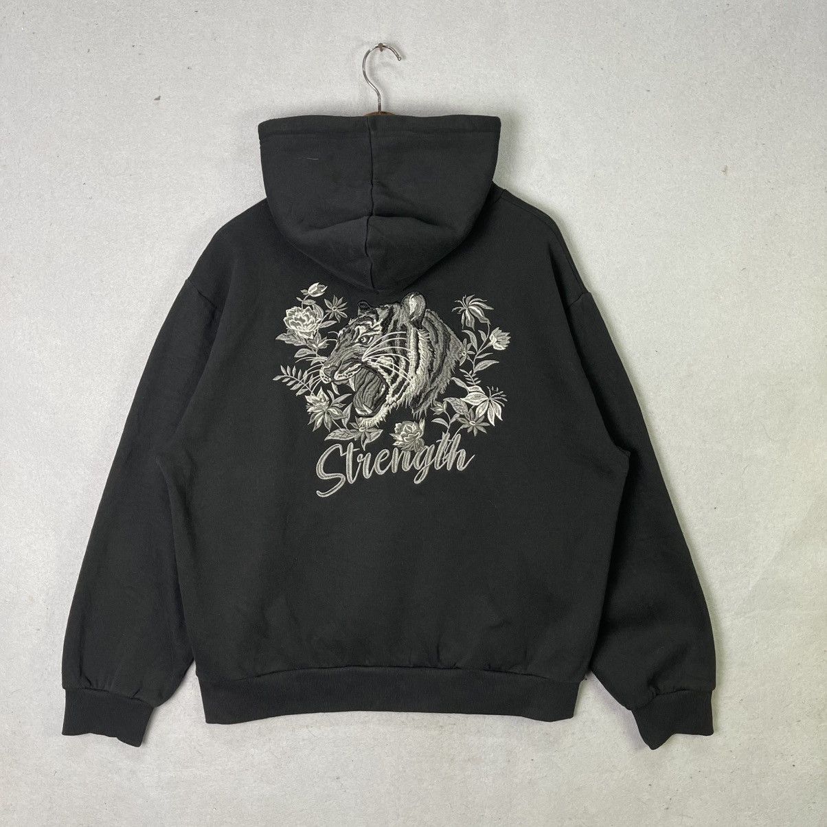 Japanese Brand Strength Tiger Embroidery Hoodie Black Japanese Streetwear Size US L / EU 52-54 / 3 - 1 Thumbnail