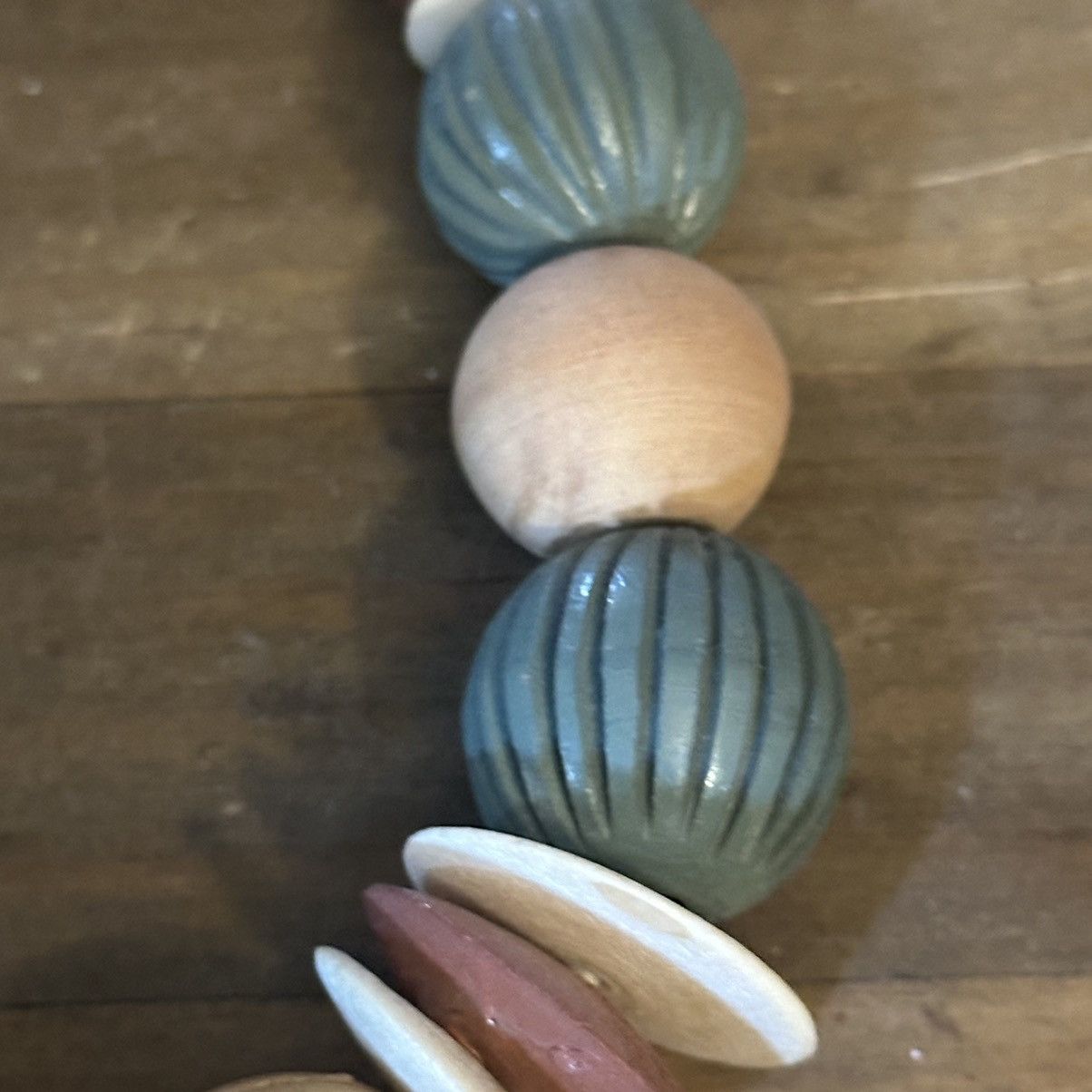 Vintage Vintage chunky carved wooden bead necklace Size ONE SIZE - 4 Thumbnail