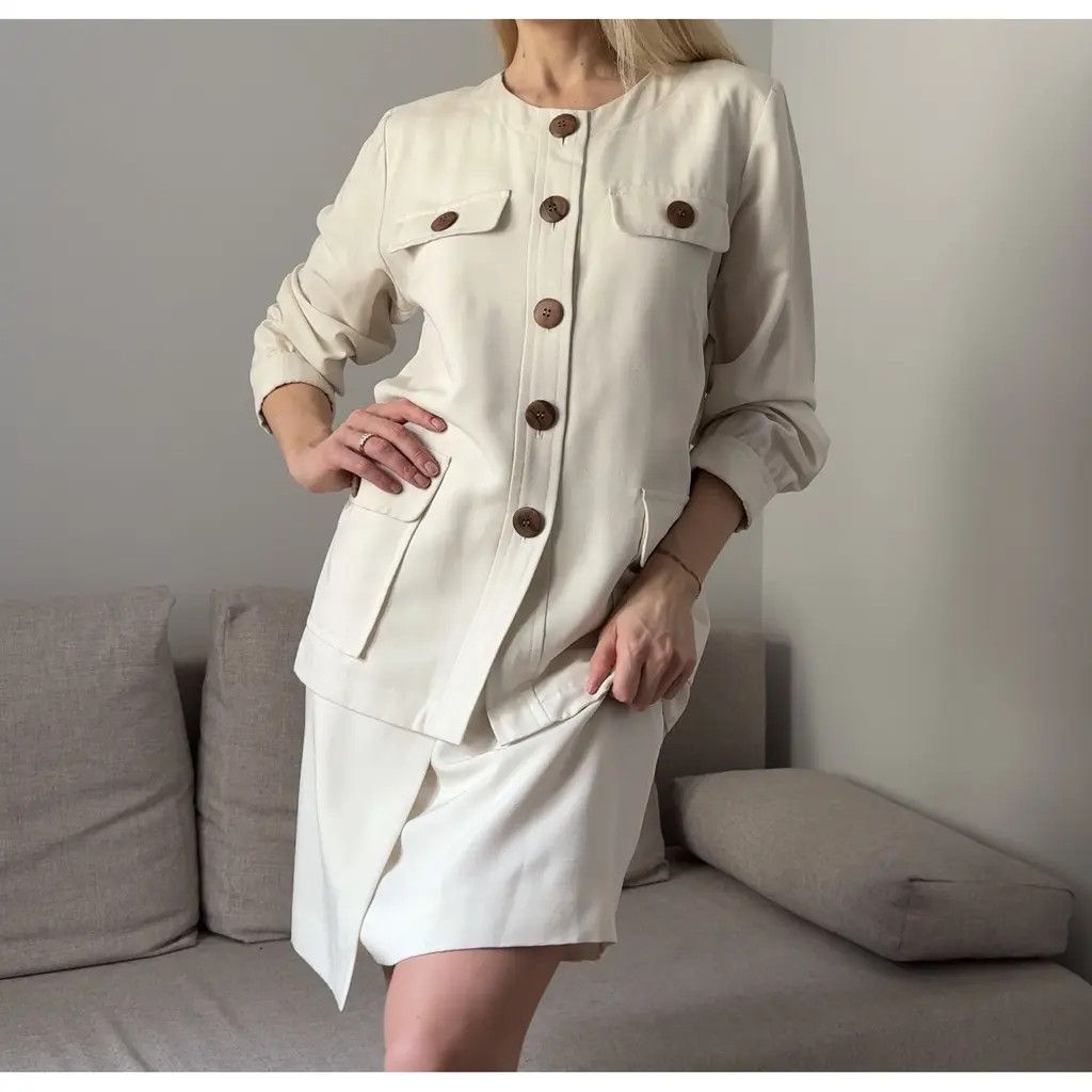 Yves Saint Laurent Yves Saint Laurent Variation Skirt Suit Set Ivory Size FR40 Size 28" / US 6 / IT 42 - 2 Thumbnail