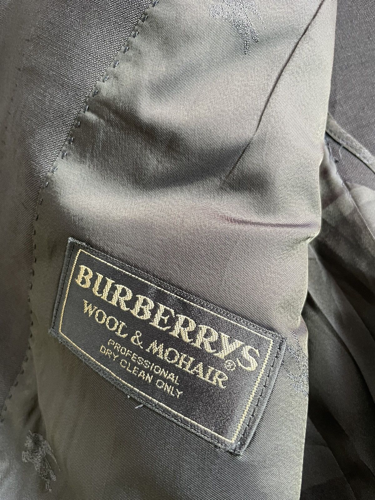 Burberry Vintage Burberrys Wool Coat Size US M / EU 48-50 / 2 - 14 Thumbnail