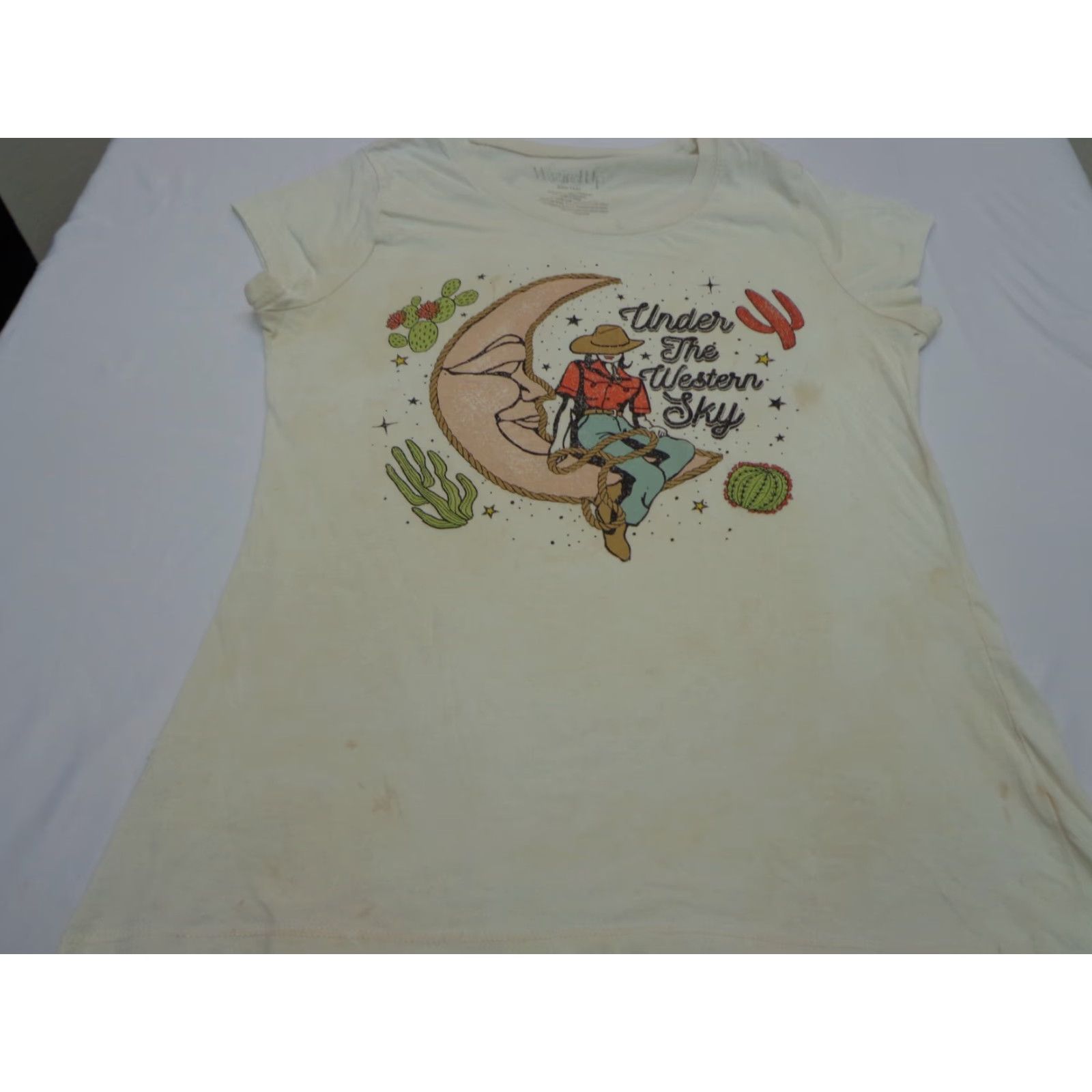 Vintage Wound Up T-Shirt Cowgirl Rope the Moon Western Sky 2XL Beige Cotton Blend Slim Short Sleeve Teens Brand: Wound Up Mens? Womens? Size XXL / US 16-18 / IT 52-54 - 4 Thumbnail
