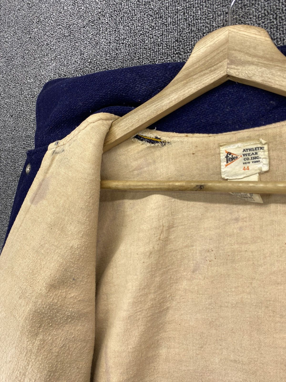 Vintage Vintage 70s Felco Cedar Cliff Wool Varsity Jacket Size US M / EU 48-50 / 2 - 16 Thumbnail