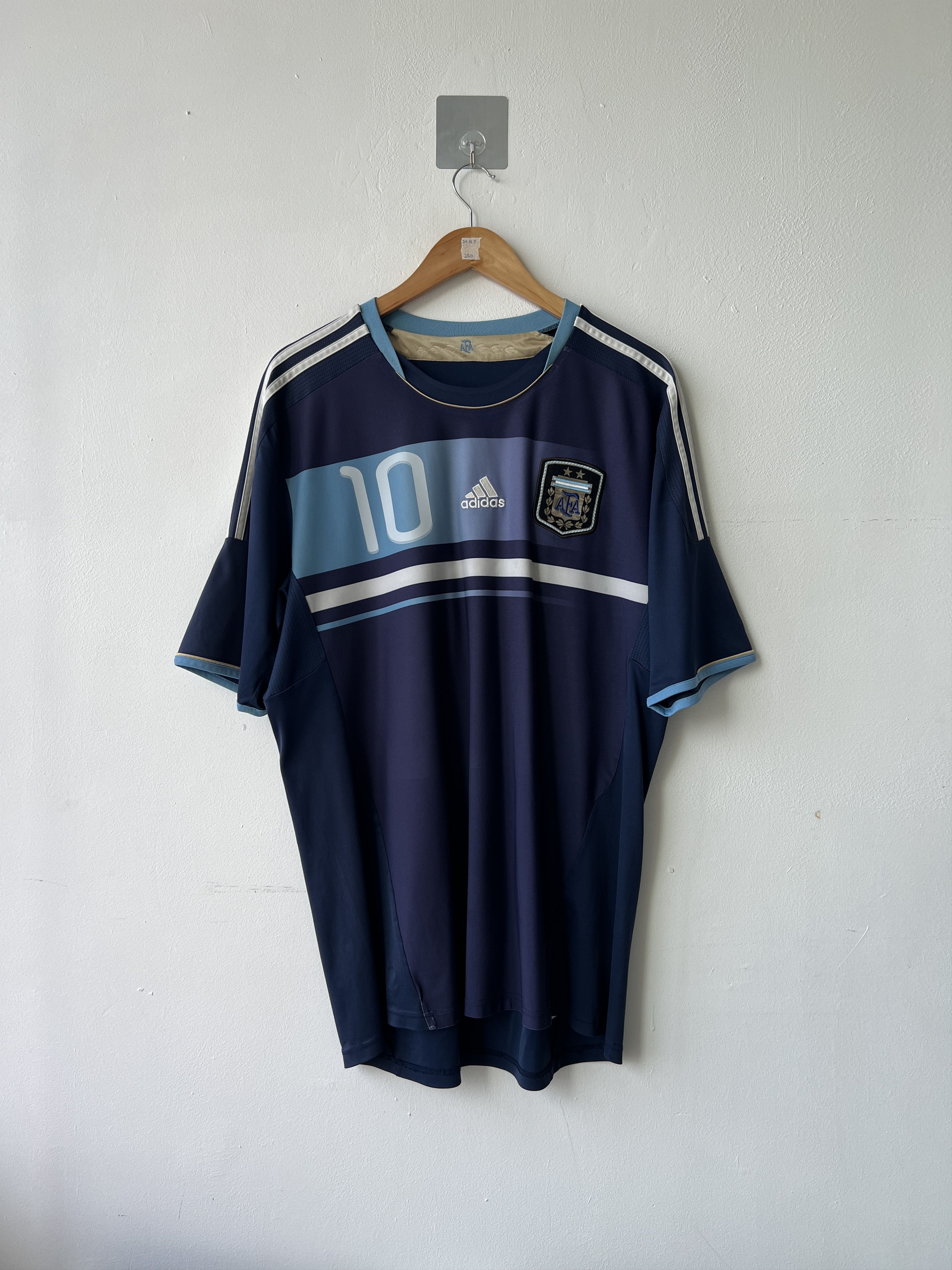 Adidas (XL) Argentina 2011-12 Away Kit Messi #10 Size US XL / EU 56 / 4 - 2 Thumbnail