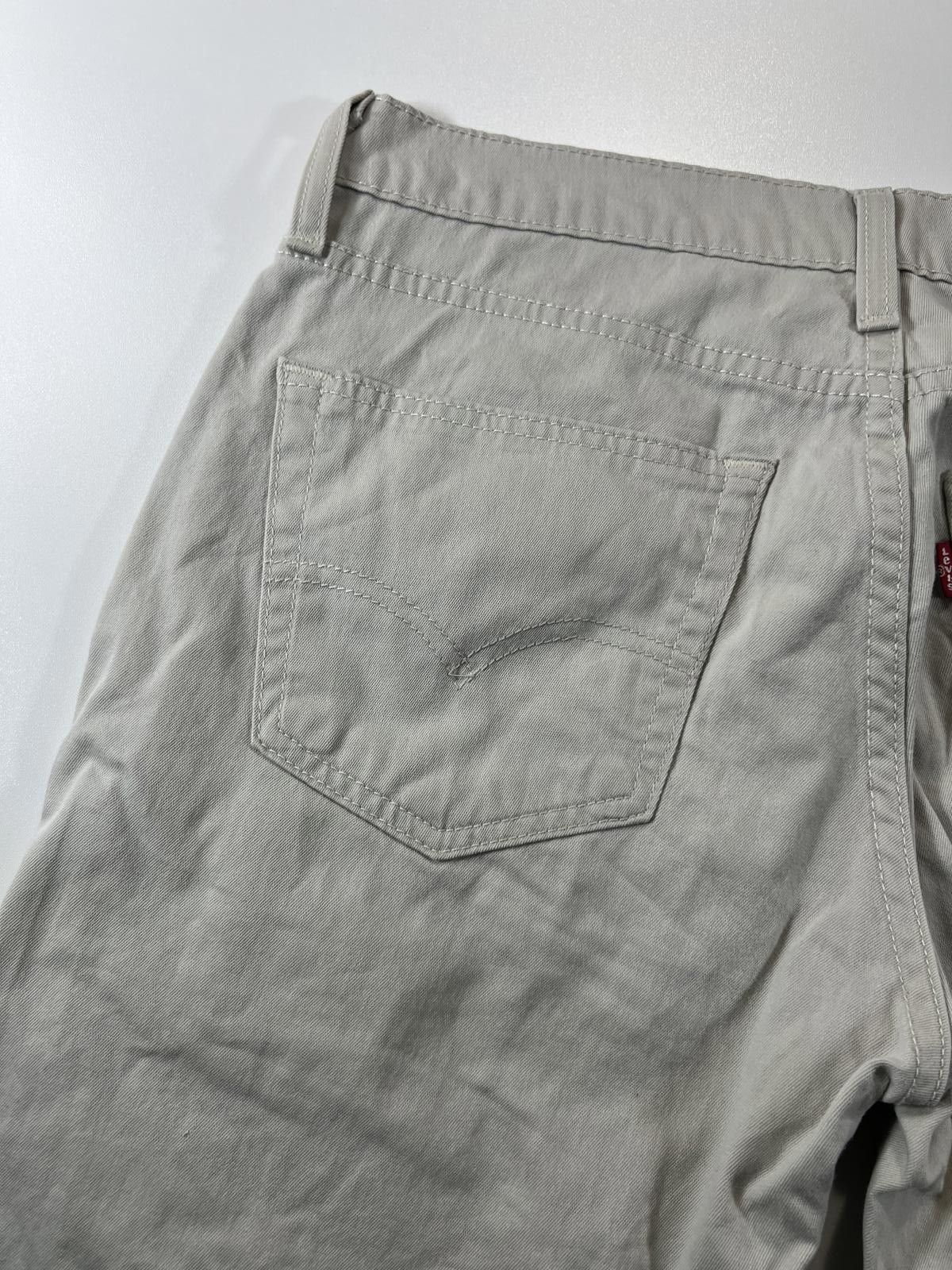 Other Vintage Levi’s 511 Men's Beige Casual Shorts 30 Size US 30 / EU 46 - 11 Thumbnail
