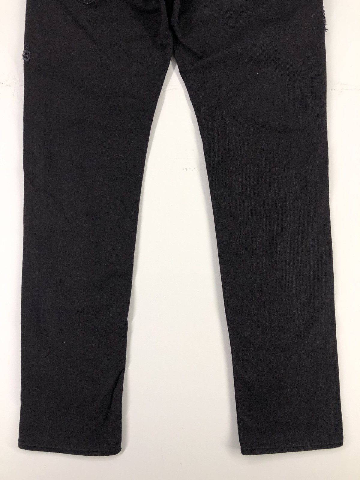 Japanese Brand Japanese Brand Root Three Distressed Black Jeans Size US 31 - 17 Thumbnail