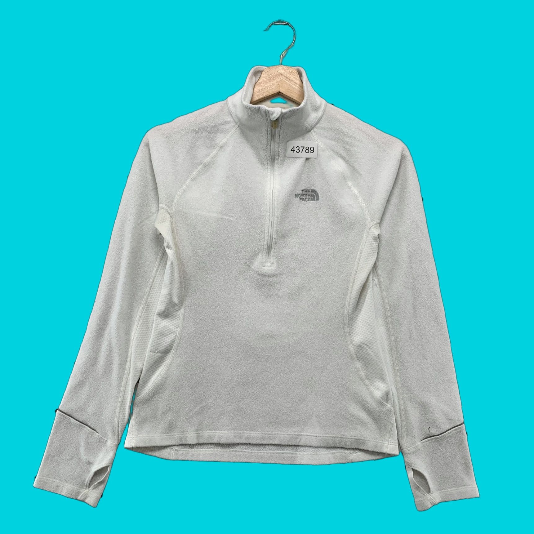 The North Face VINTAGE The North Face Sweatshirt Fleece 1/2 Zip Pullover Womens XS White Long Sleeve Adult Womens XS White The North Face Mens Womens Boys Girls Size XS / US 0-2 / IT 36-38 - 1 Thumbnail