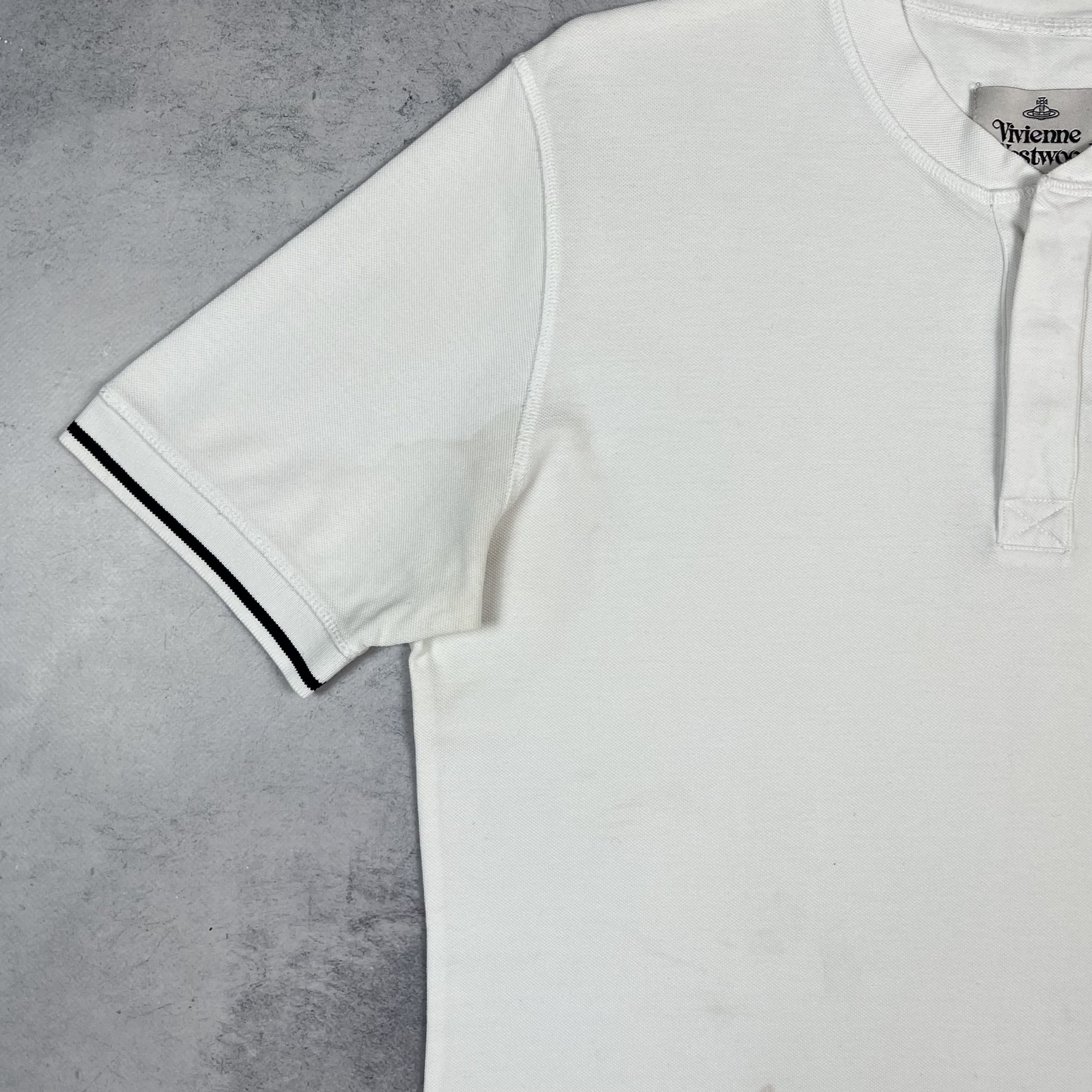 Vivienne Westwood Vivienne Westwood Orb Logo Henley T Shirt Size US L / EU 52-54 / 3 - 12 Thumbnail