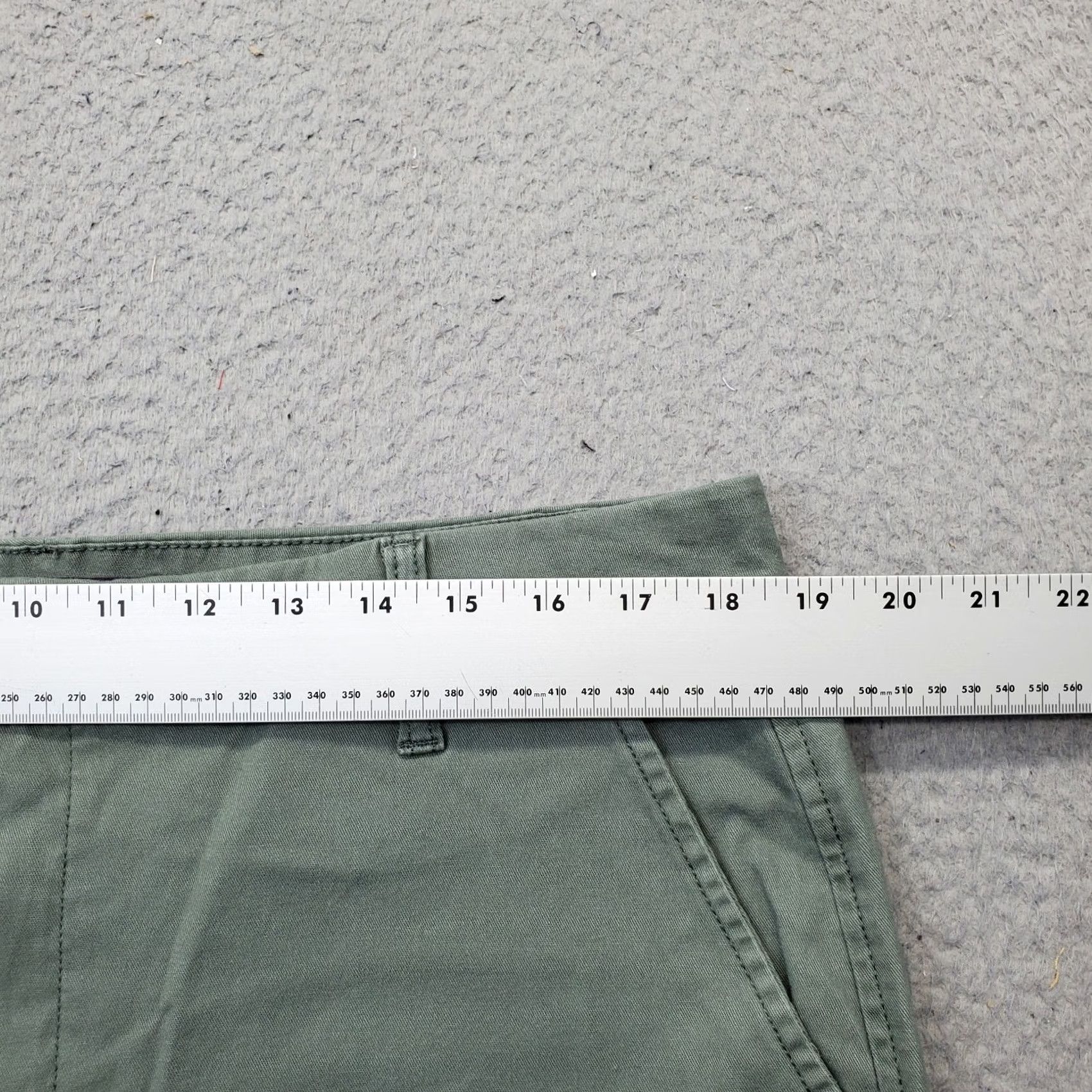 Gloria Vanderbilt Gloria Vanderbilt Chino Shorts Womens 16 Green Breathable High Rise Summer Cotton Slim Relaxed Size 38" / US 16 / IT 52 - 5 Thumbnail