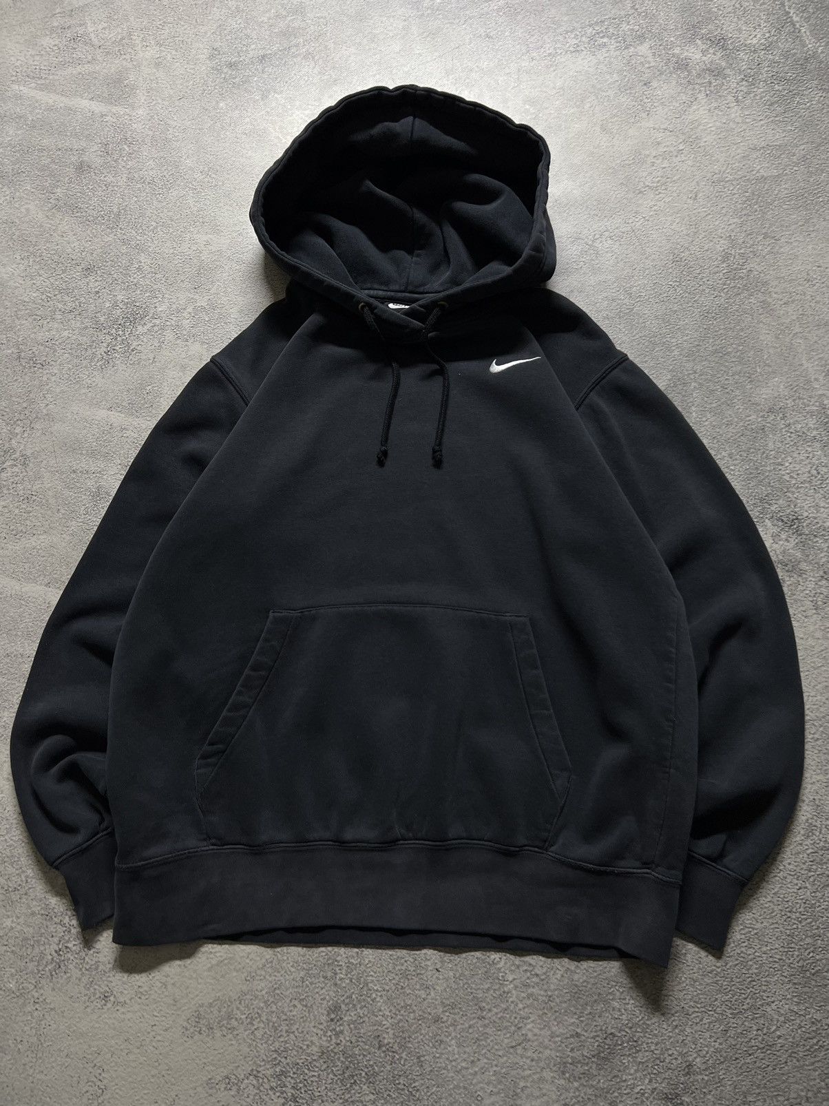 Nike × Vintage Vintage Y2k Nike 🖤 Faded Mini Swoosh Blank Basic Hoodie Size US S / EU 44-46 / 1 - 1 Thumbnail