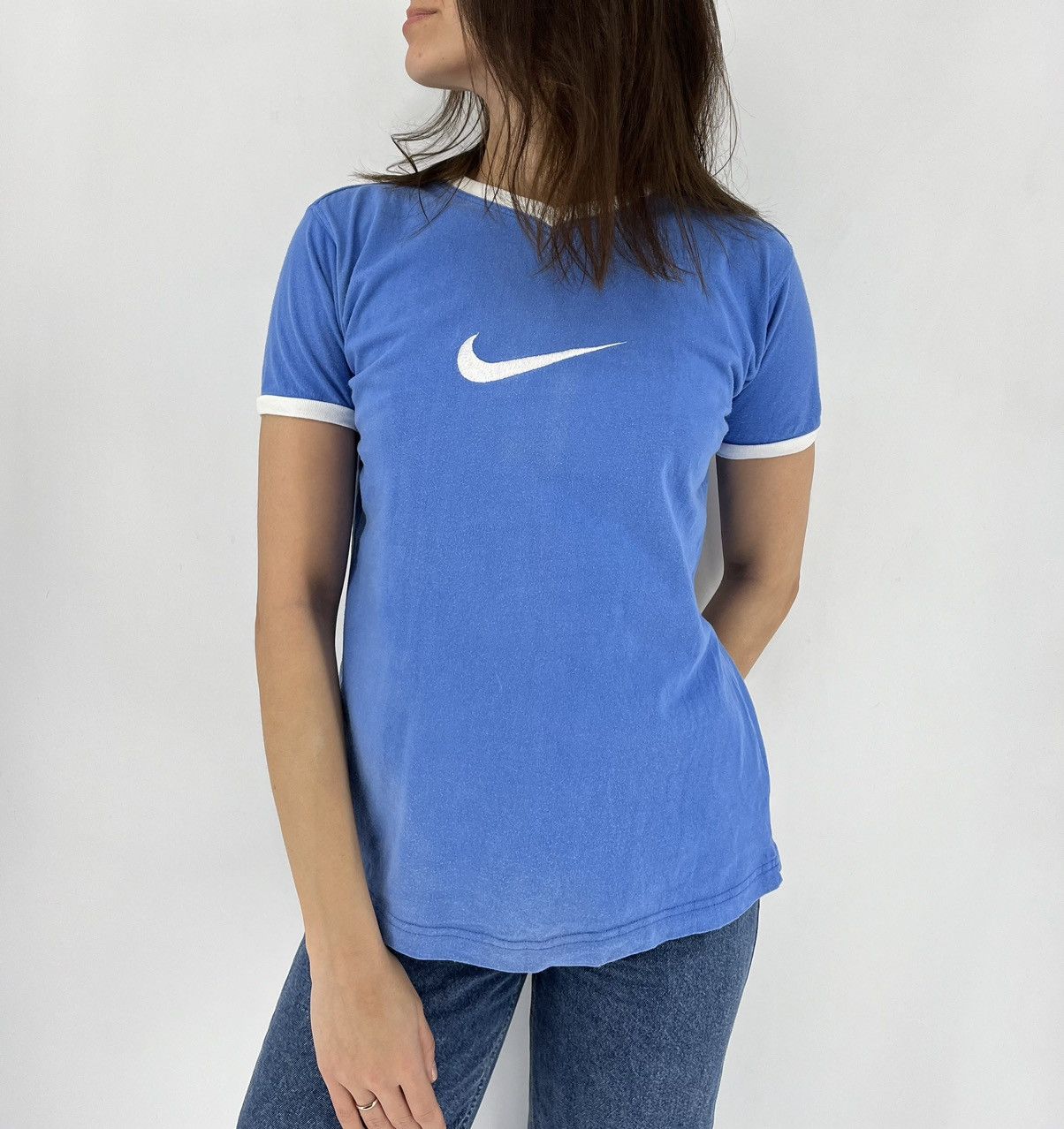 Nike × Vintage Vintage 90s Nike Big Logo Faded T-shirt Streetwear Style Size S / US 4 / IT 40 - 3 Thumbnail