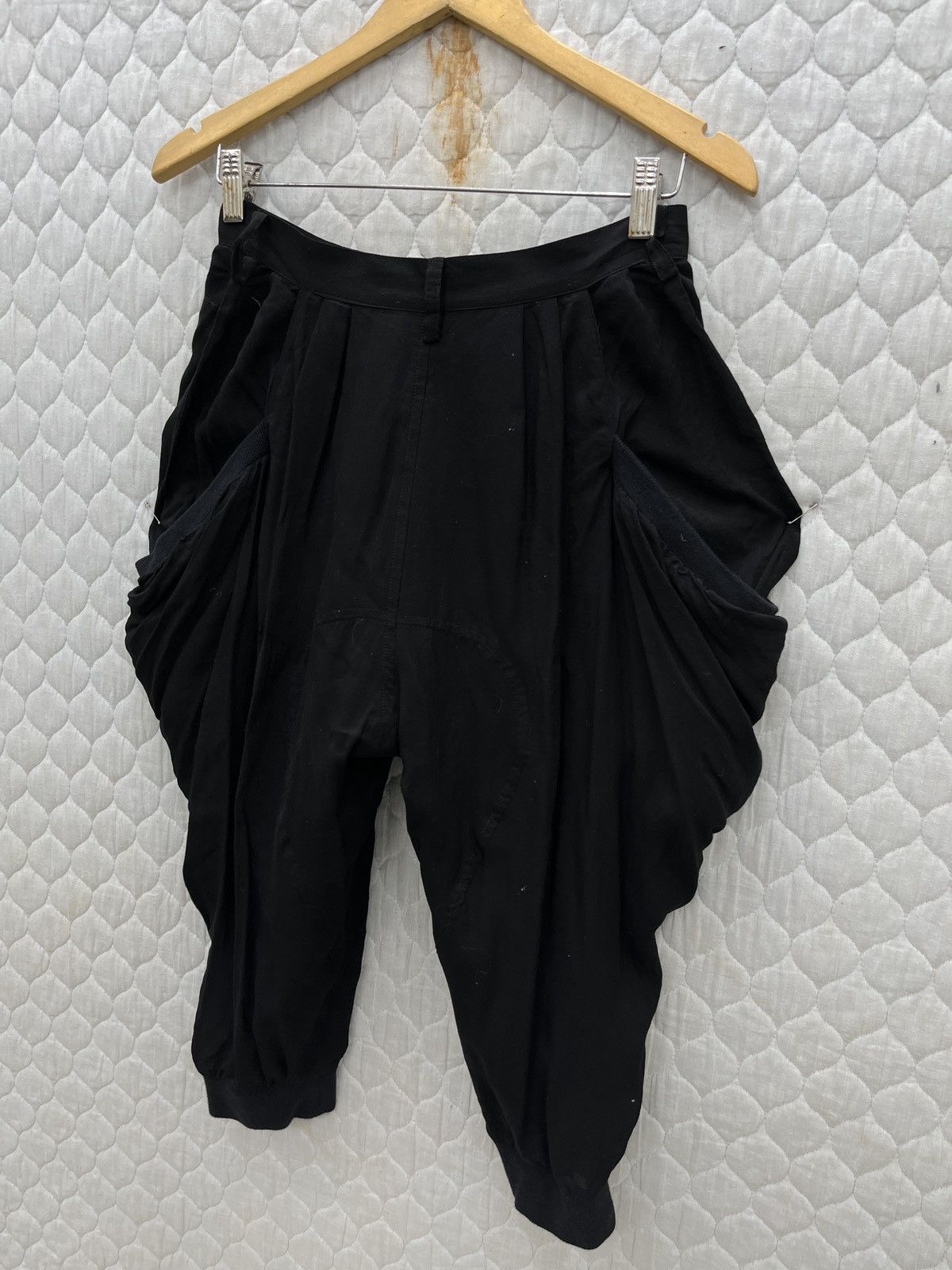 Issey Miyake 🔥🔥🔥ARCHIVE SUNAO KUWAHARA ISSEY MIYAKE CROTCH PANTS Size 27" / US 4 / IT 40 - 9 Thumbnail