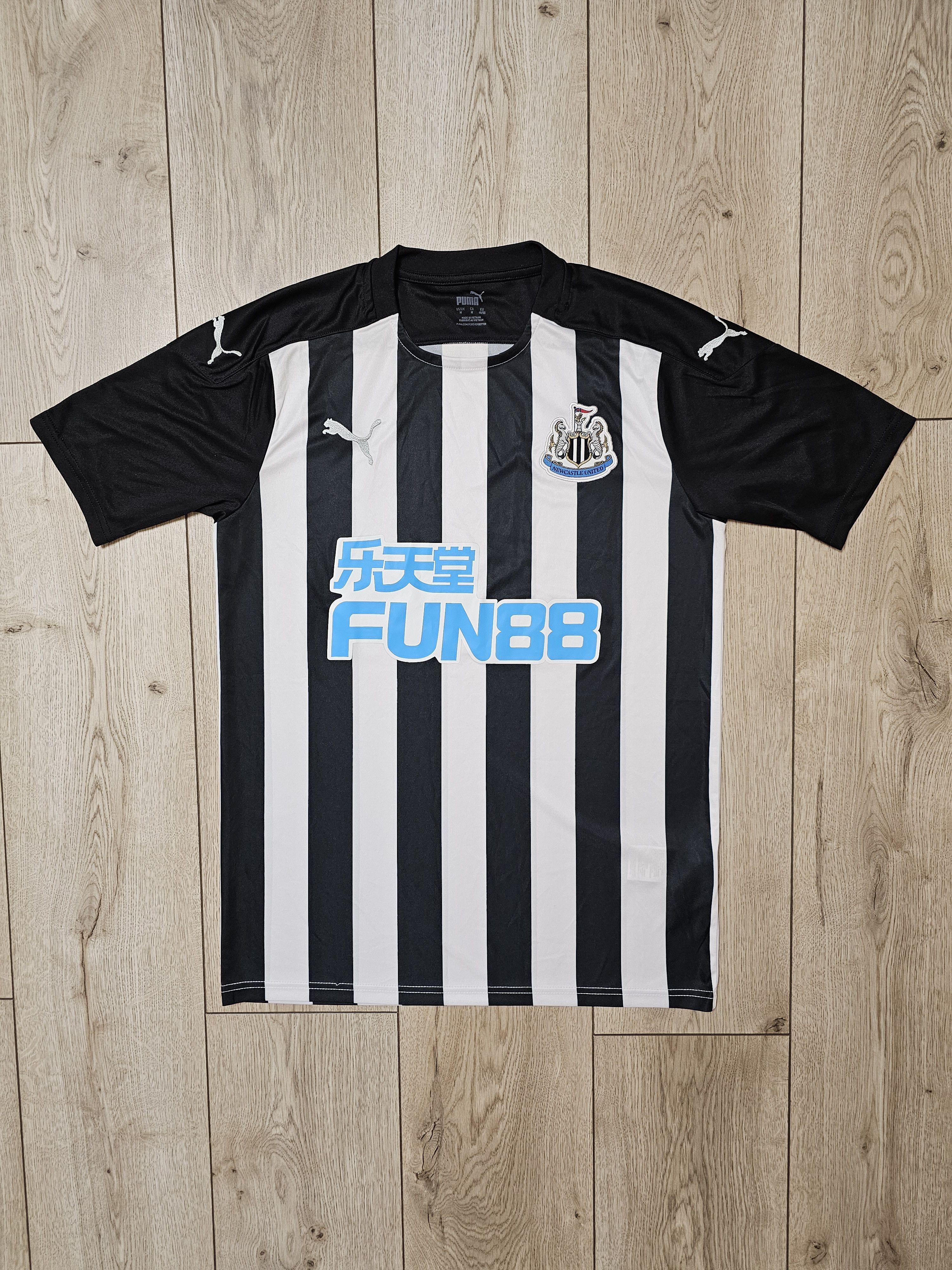 Puma NEWCASTLE UNITED 2020 2021 HOME FOOTBALL SHIRT SOCCER JERSEY Size US M / EU 48-50 / 2 - 1 Thumbnail
