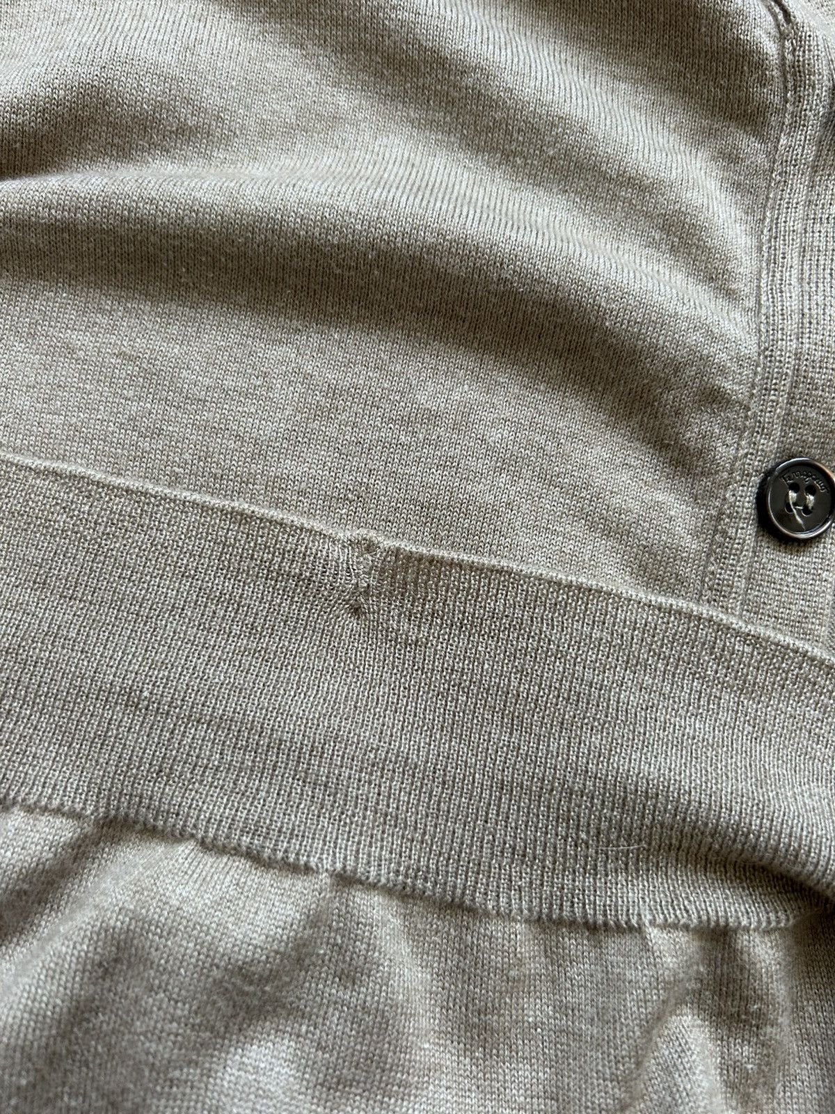 Salvatore Ferragamo Vintage salvatore ferragamo cardigan sweater Size US L / EU 52-54 / 3 - 15 Thumbnail