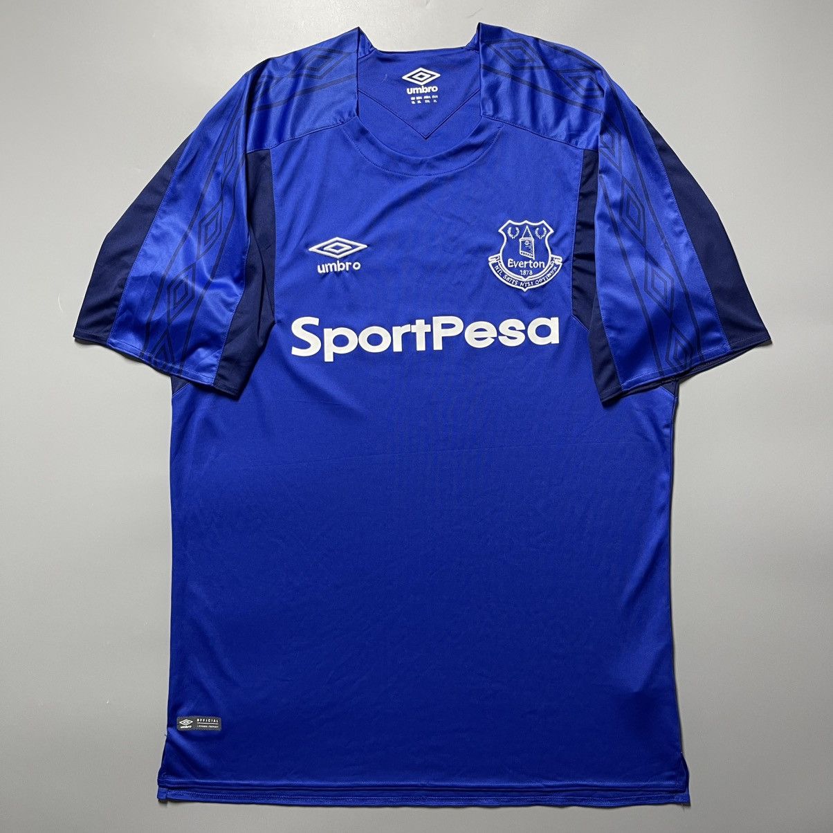 Umbro EVERTON UMBRO 2017/2018 FOOTBALL HOME JERSEY #7 BOLASIE Size US XL / EU 56 / 4 - 2 Thumbnail