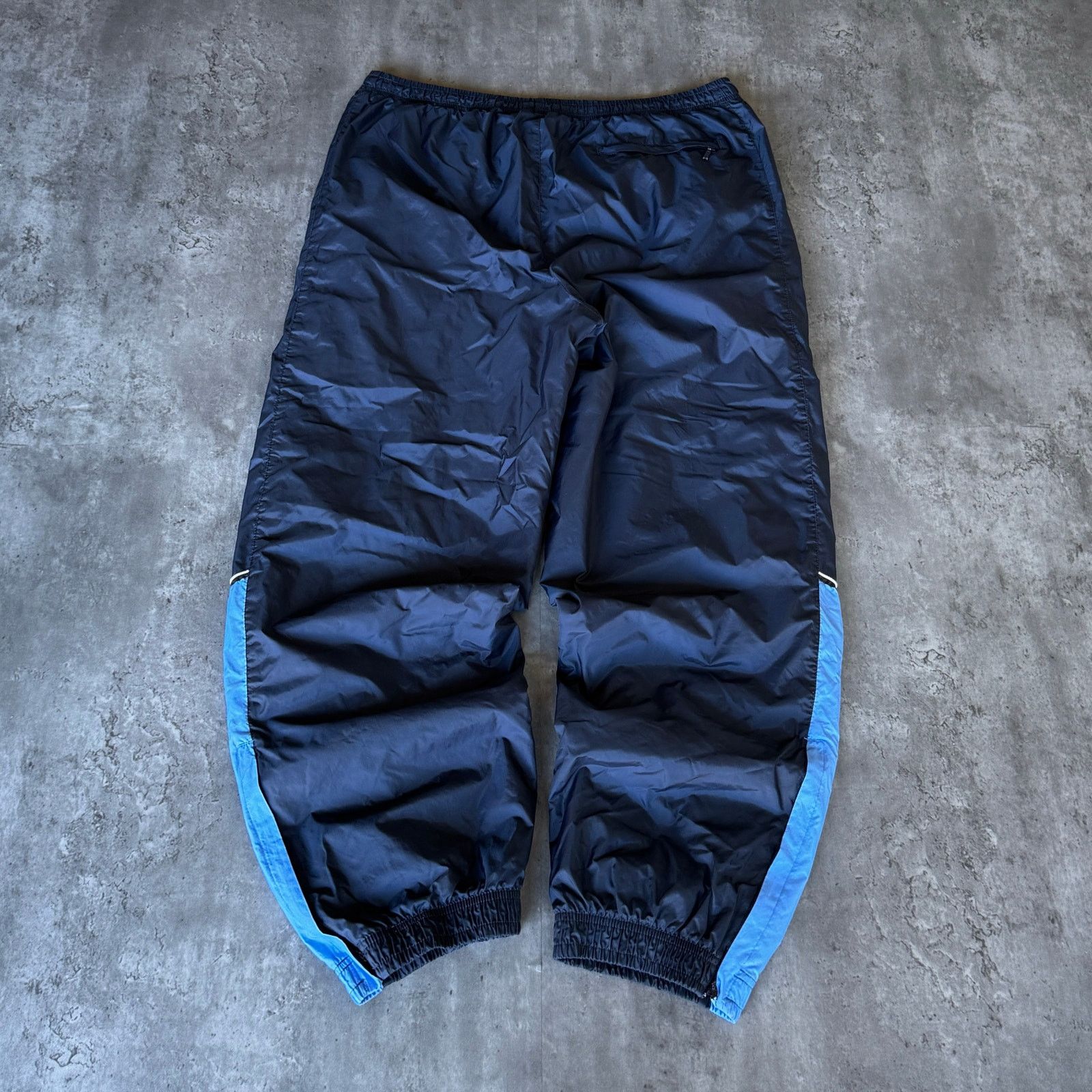 Japanese Brand × Vintage Vintage Y2K Baggy Skater Technical Sweatpants Trackpants Size US 38 / EU 54 - 2 Thumbnail