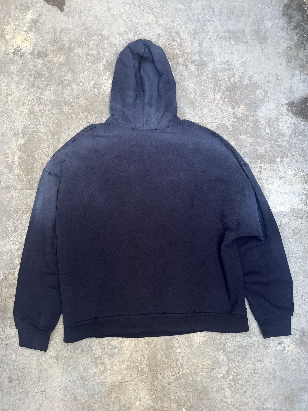 Balenciaga Spring22 No Comment Oversized Distressed Hoodie Size US M / EU 48-50 / 2 - 4 Thumbnail