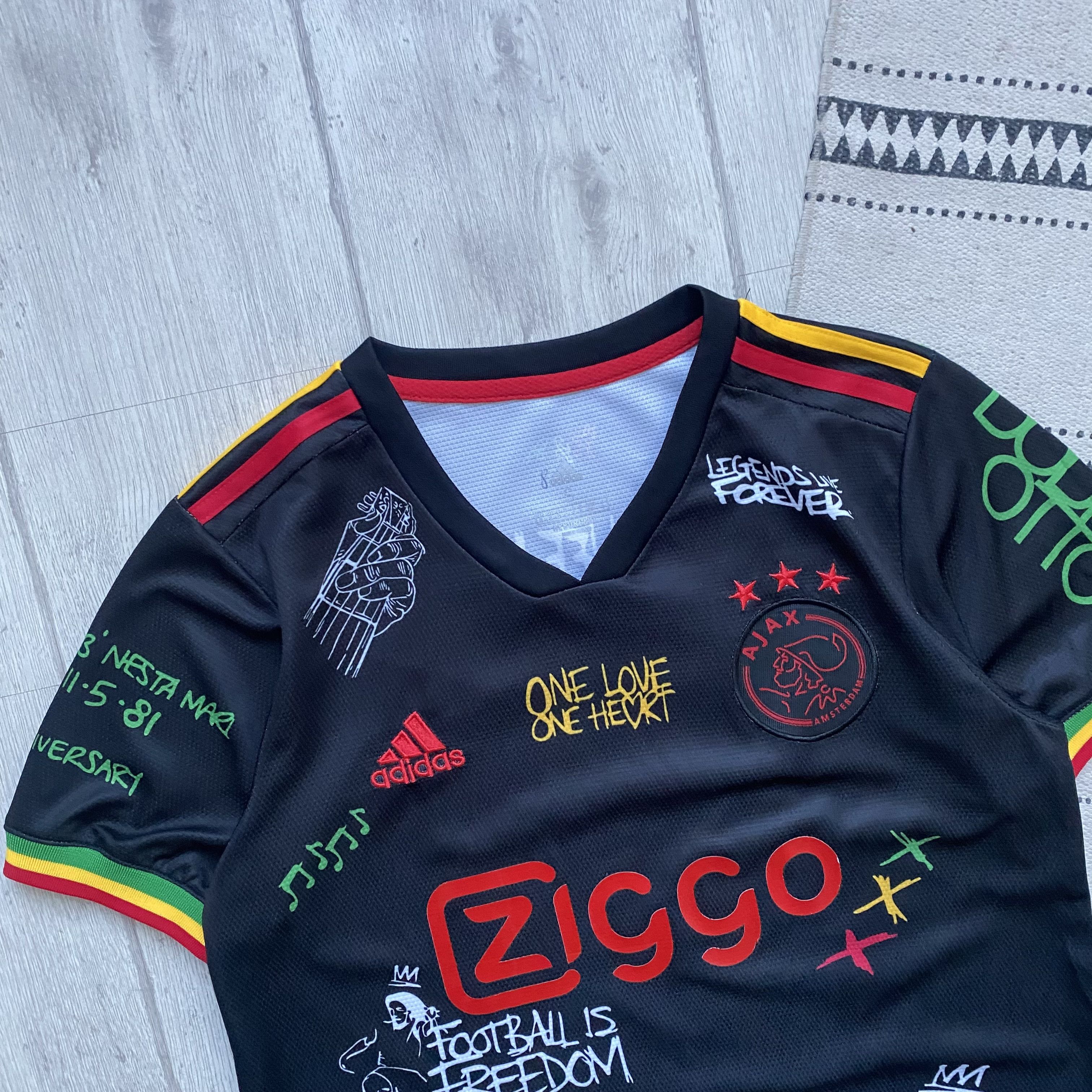 Adidas × Bob Marley ⚽️ Bob Marley Adidas Ajax soccer jersey Blockore Y2K Size US S / EU 44-46 / 1 - 4 Thumbnail