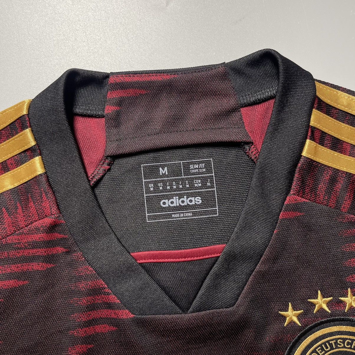 Adidas GERMANY ADIDAS 2022 WORLD CUP SOCCER AWAY JERSEY #10 GNABRY Size US M / EU 48-50 / 2 - 5 Thumbnail