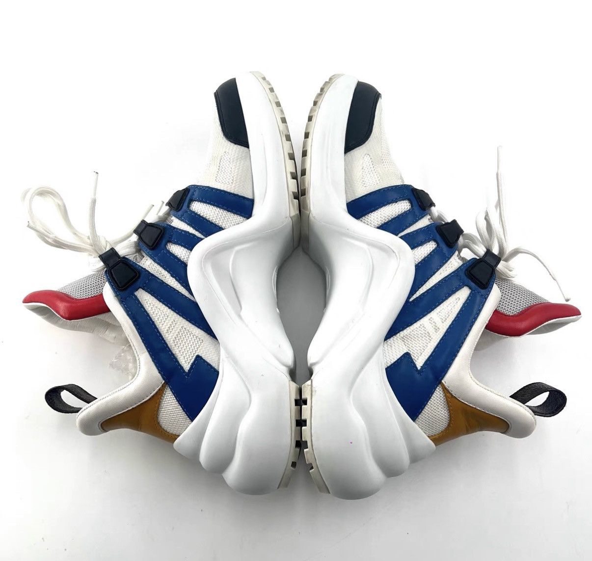 Louis Vuitton Louis Vuitton Classic Blue & Red Colorblock Dad Sneakers K12 Size US 6 / IT 36 - 7 Thumbnail