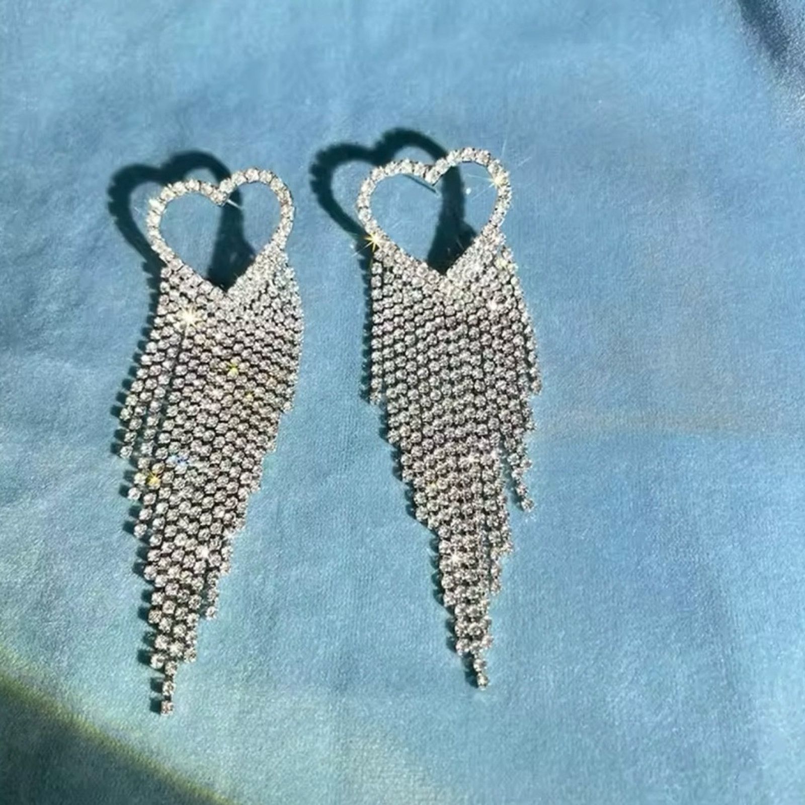 Other Large Heart Love Rhinestone Earrings Size ONE SIZE - 3 Thumbnail