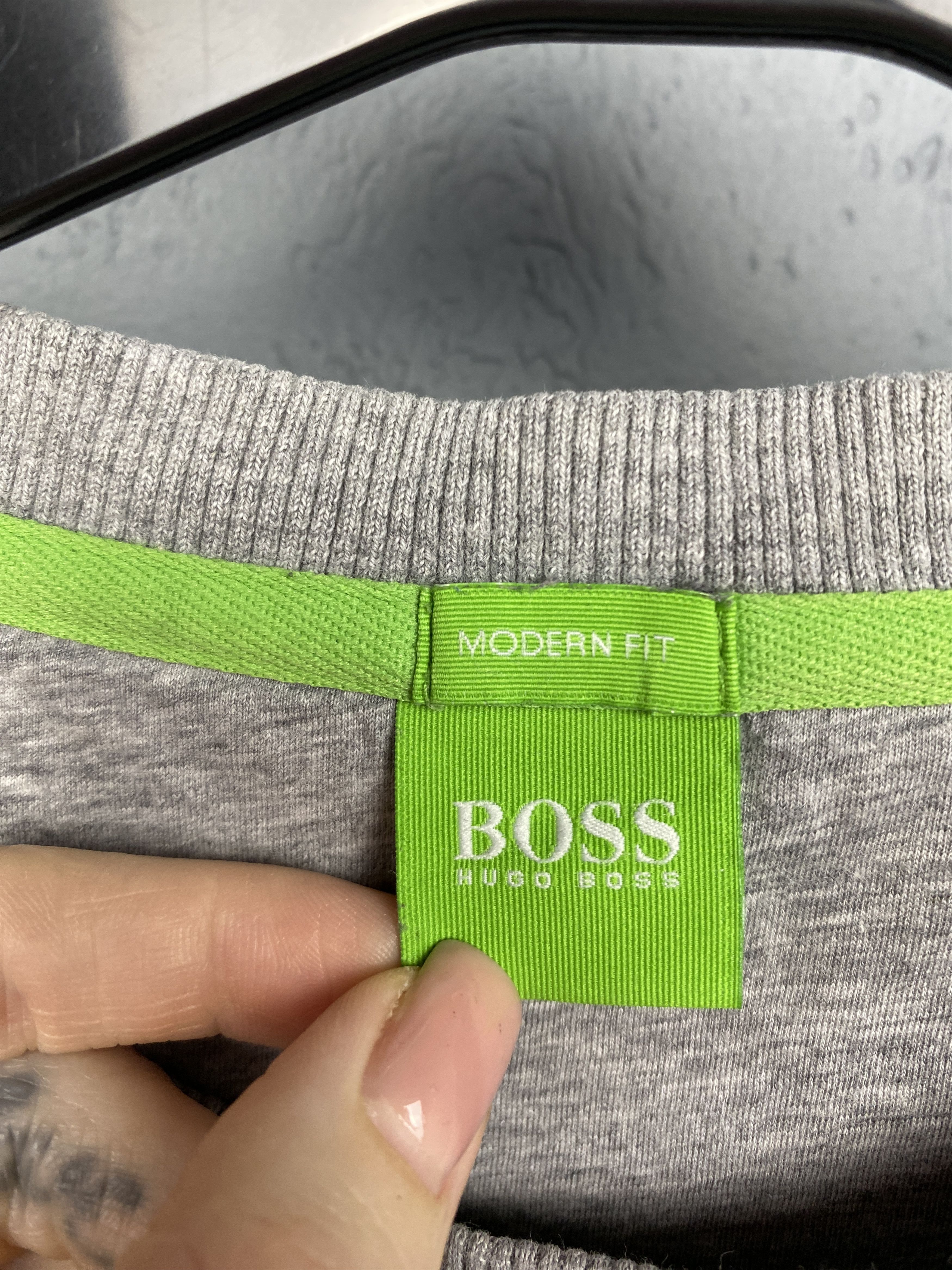 Hugo Boss Hugo Boss Mens Crew Neck Sweatshirt Size US L / EU 52-54 / 3 - 4 Thumbnail