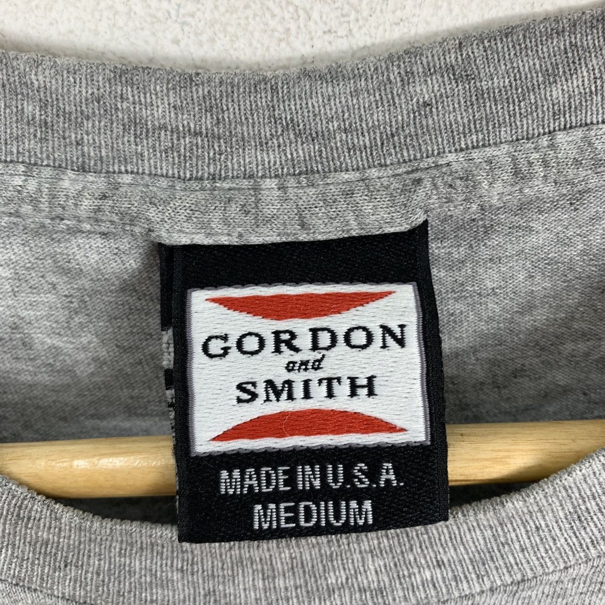 Vintage Vintage 90s GORDON AND SMITH Surfboards Usa Tshirt Size US M / EU 48-50 / 2 - 6 Thumbnail