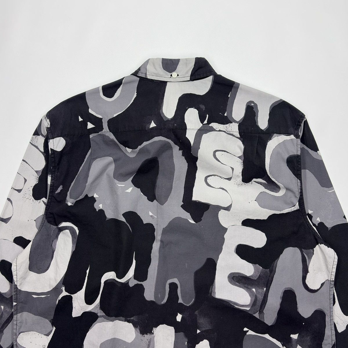Supreme Supreme Painted Logo Shirt Button Up Size US M / EU 48-50 / 2 - 15 Thumbnail