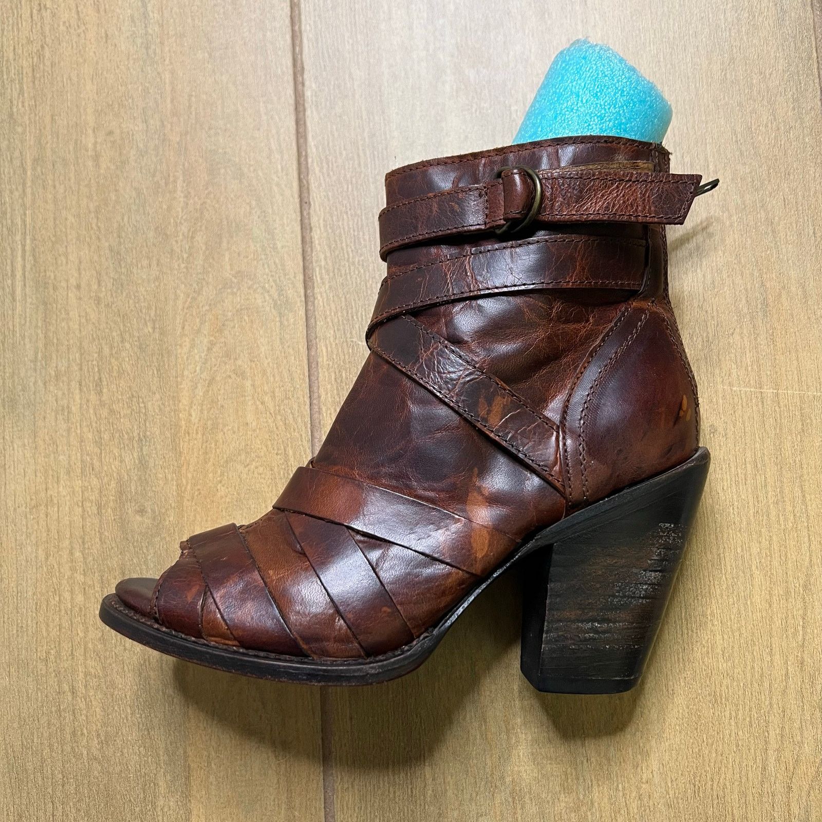FREEBIRD Freebird FB Joker Leather Ankle Boots Peep Toe Strappy Sz 7 Size US 7 / IT 37 - 14 Thumbnail