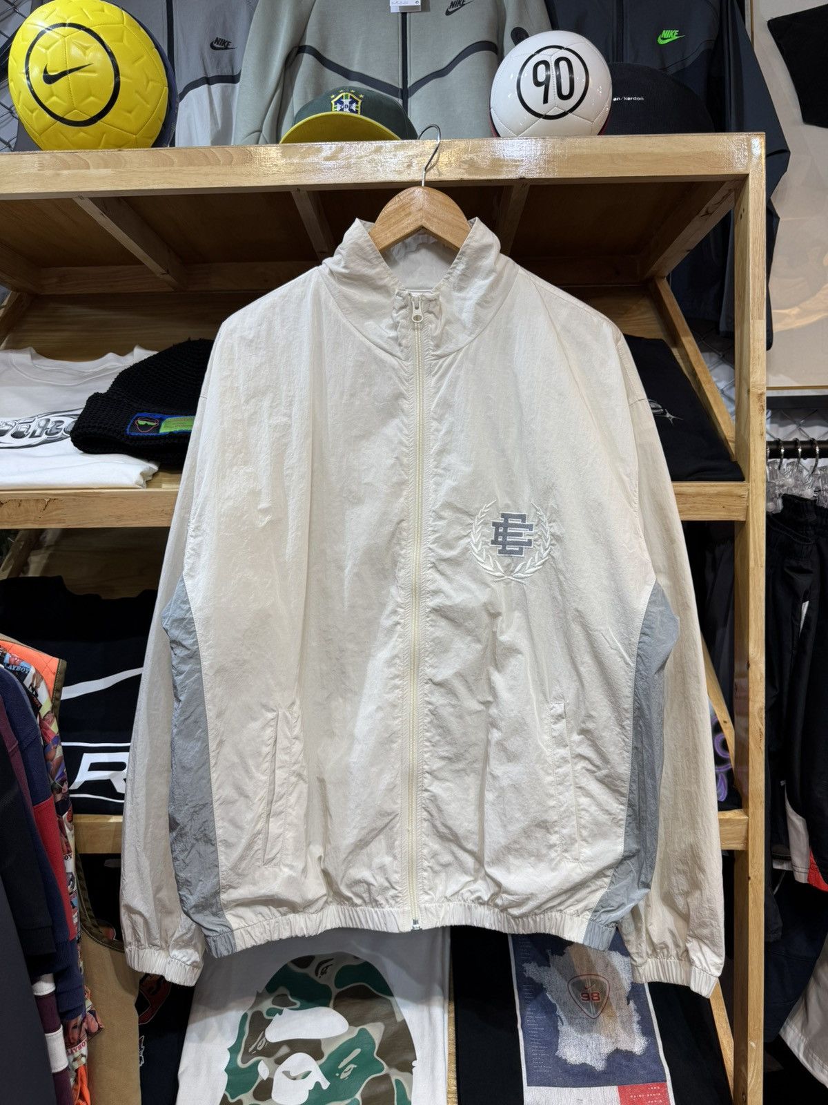Eric Emanuel Eric Emanuel Flight Track OVS Jacket Size US L / EU 52-54 / 3 - 1 Thumbnail