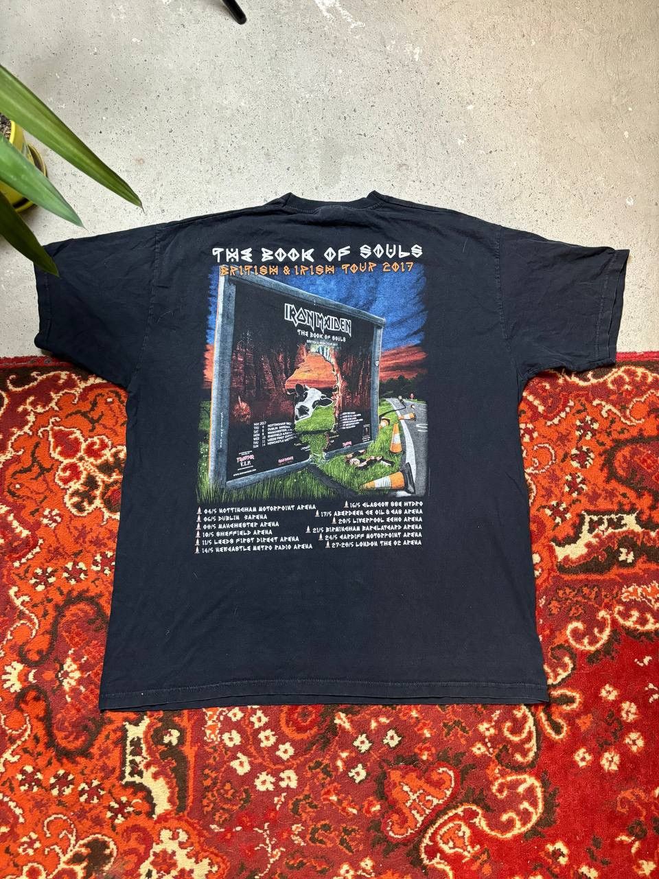 Iron Maiden × Vintage Iron Maiden The Book Of Souls World Tour 2017 Rider Tee Size US XL / EU 56 / 4 - 7 Thumbnail