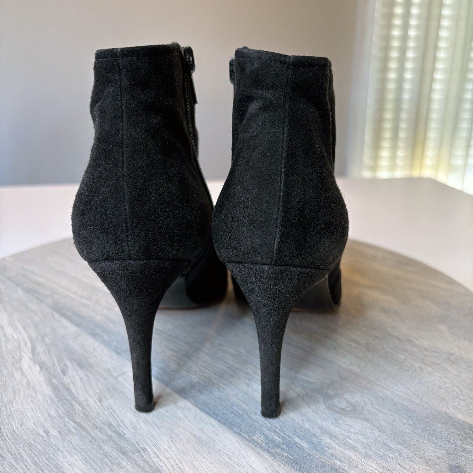 Saint Laurent Paris Yves Saint Laurent Zipped Black Suede Ankle Boots Size 7 M Size US 7 / IT 37 - 7 Thumbnail