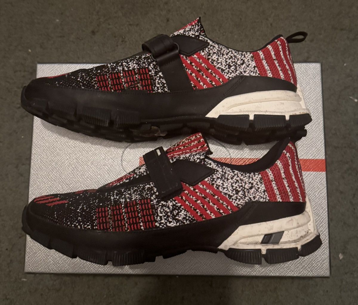 Prada PRADA CROSS SECTION SNEAKER Size US 7 / EU 40 - 2 Thumbnail