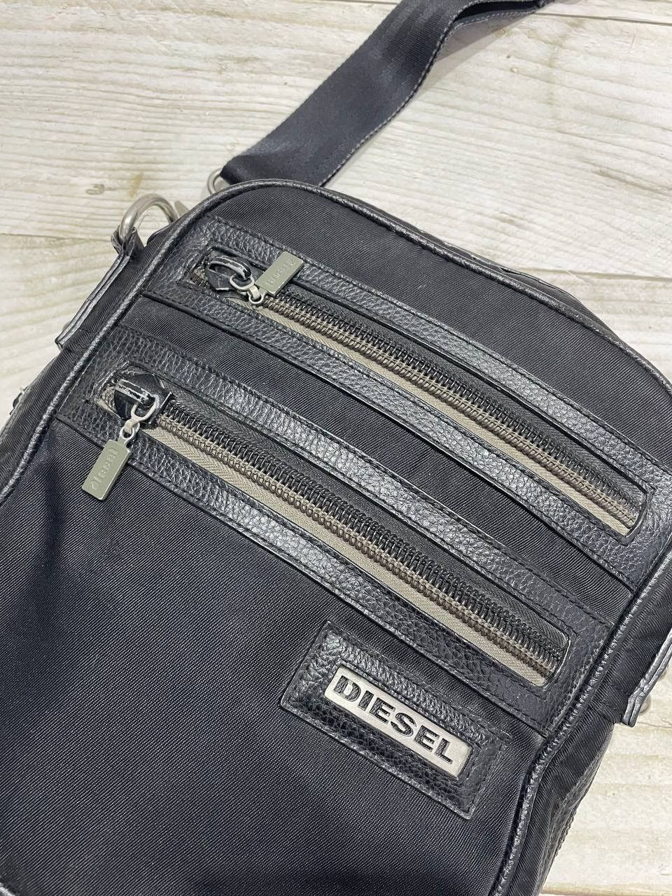 Diesel Vintage Diesel Messenger Bag Y2K Avant-Garde Leather/Nylon Size ONE SIZE - 3 Thumbnail
