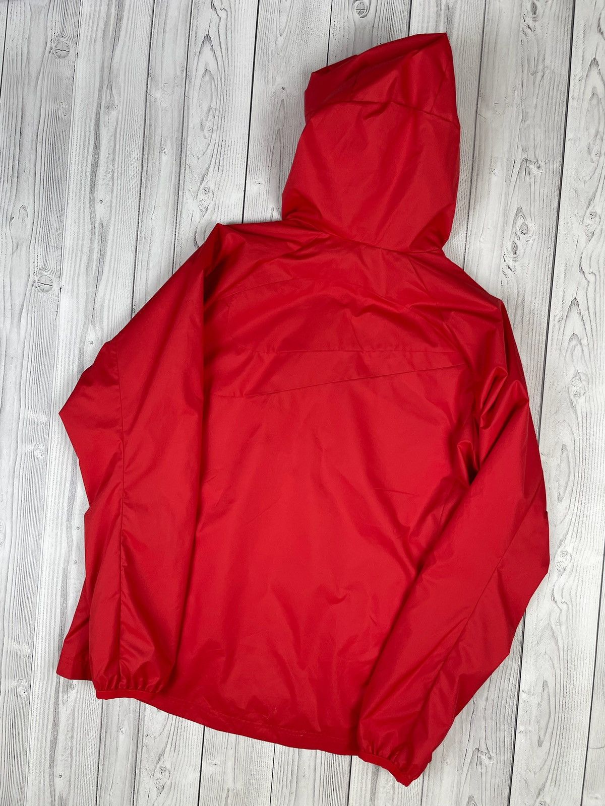 Nike Vintage nike Croatia soccer jacket size M red rare Size US M / EU 48-50 / 2 - 8 Thumbnail