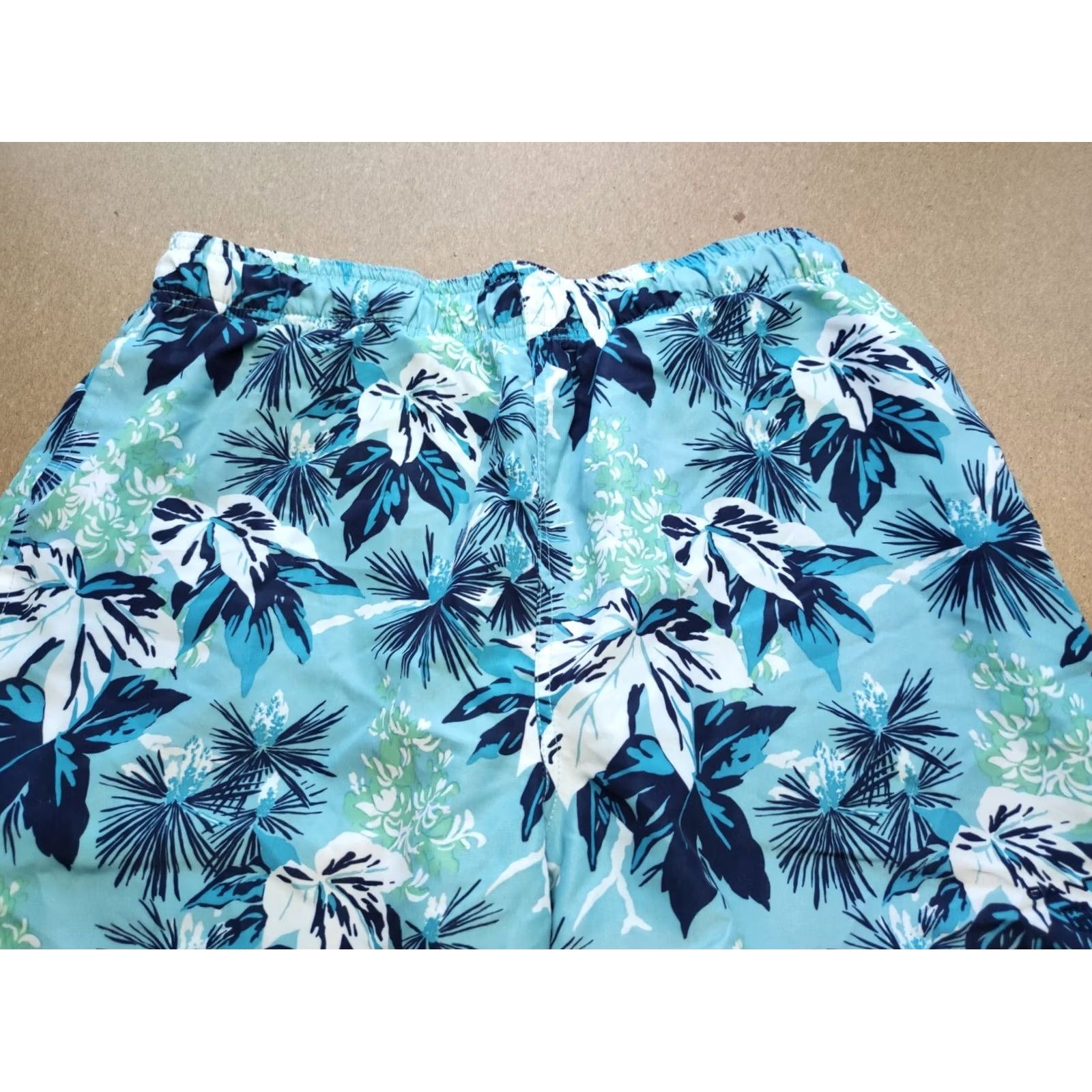 Gant GANT Shorts Mens Size S Swim Summer Palms Small Drawstring Surf Print Size US 29 - 7 Thumbnail
